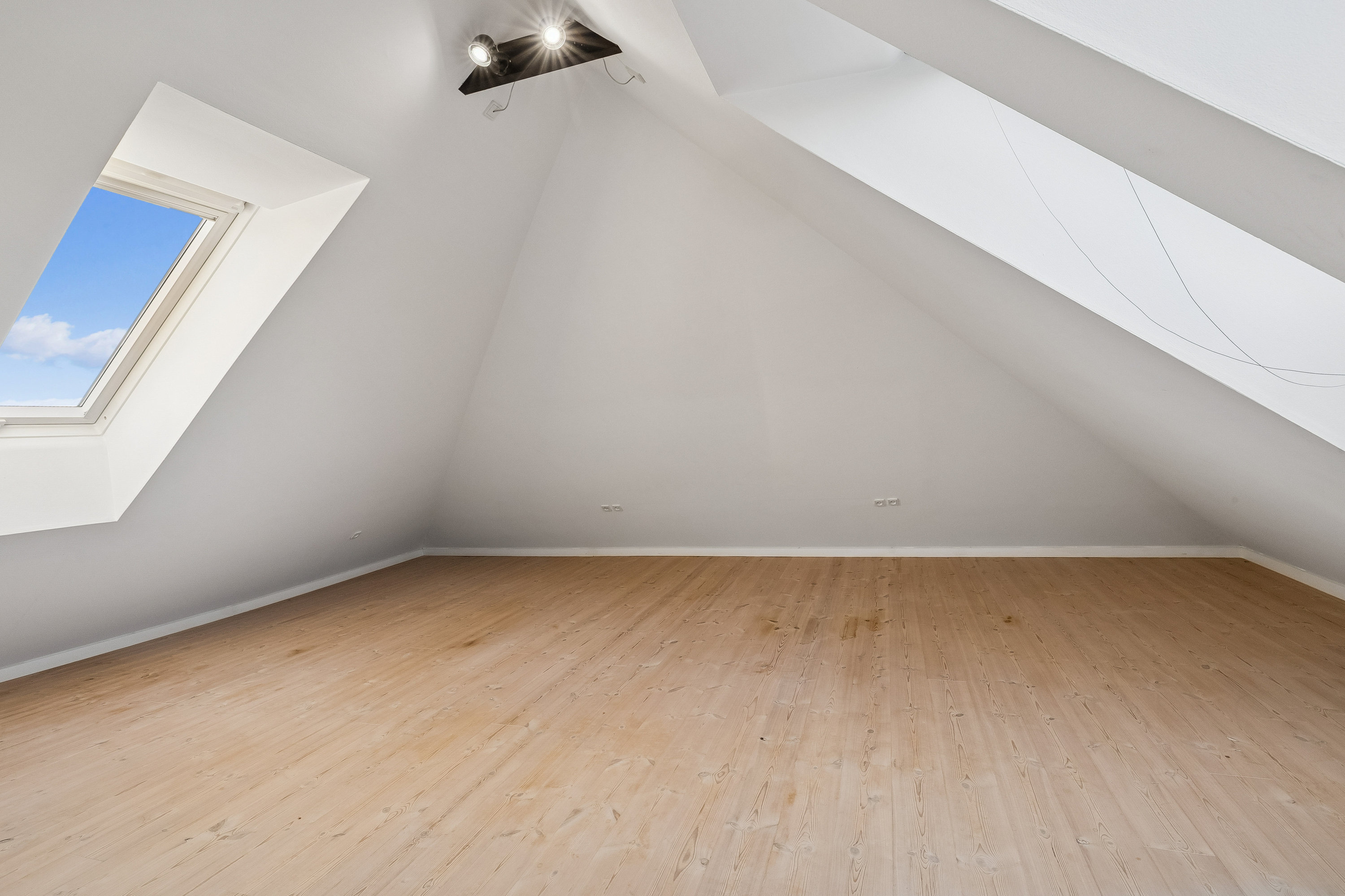 Fremhævet værelse billede i fuldskærmstilstand. Billede af Rådmands Boulevard 14, 8900 Randers C