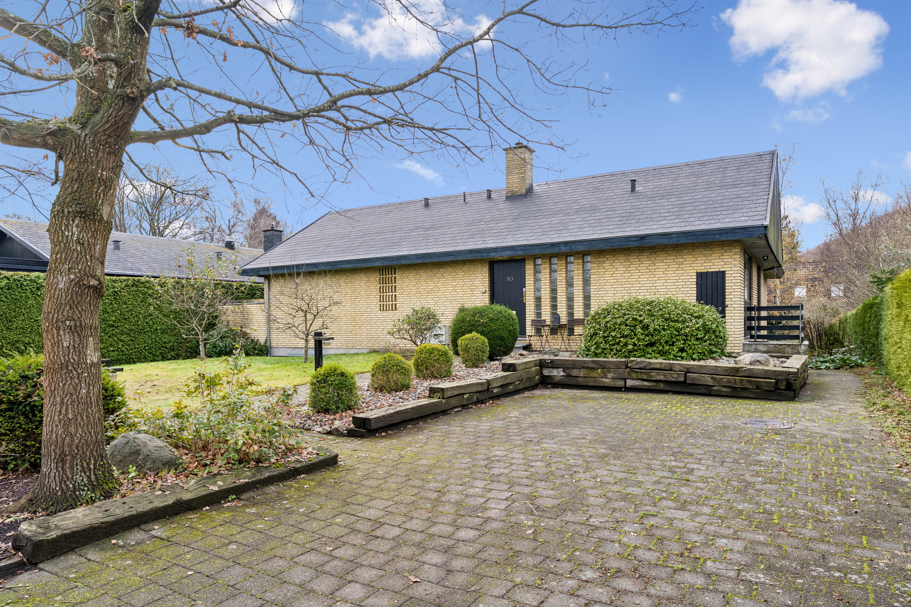 Fremhævet andet billede i fuldskærmstilstand. Billede af Skovkilden 10, 2880 Bagsværd