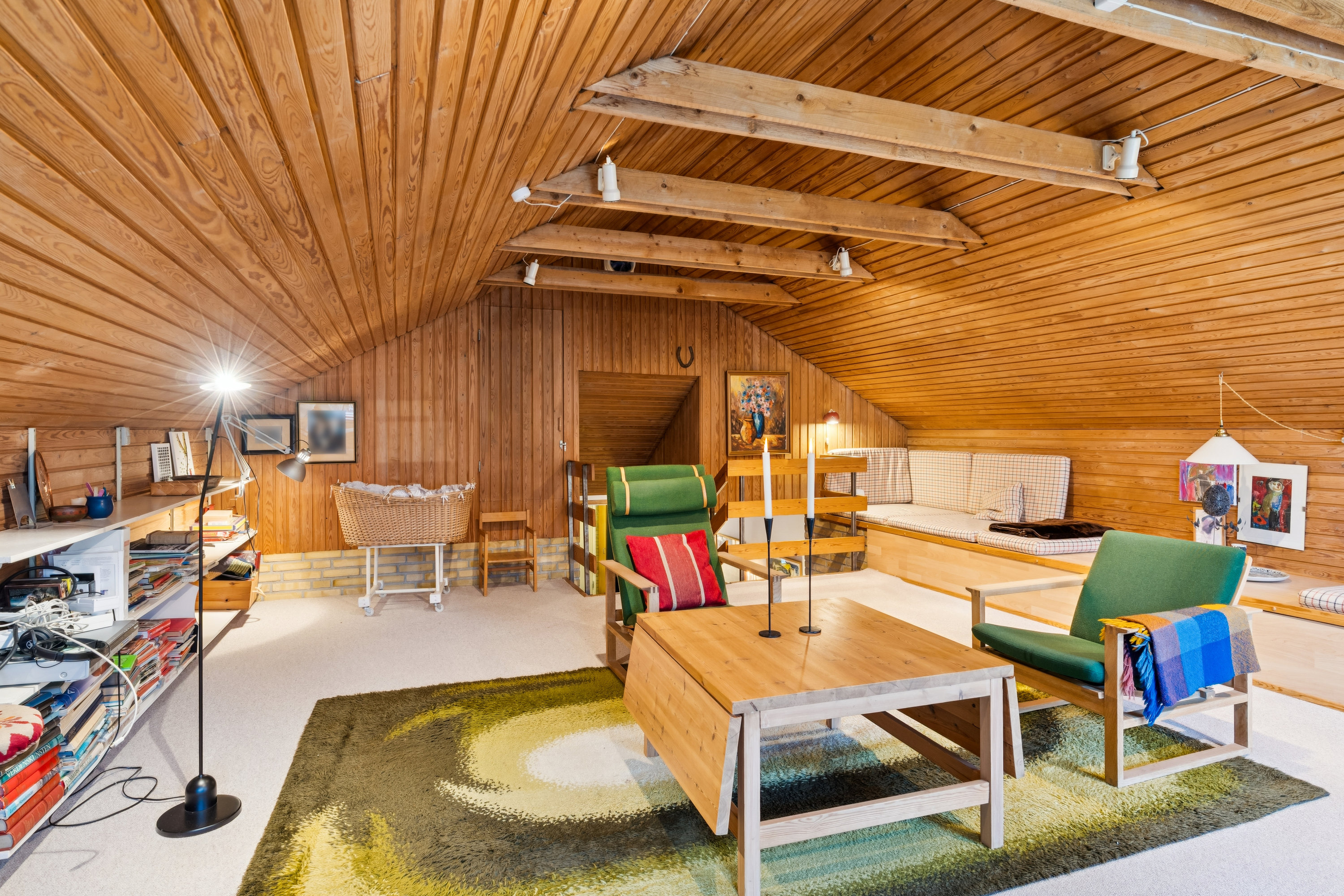 Fremhævet stue billede i fuldskærmstilstand. Billede af Skovkilden 10, 2880 Bagsværd