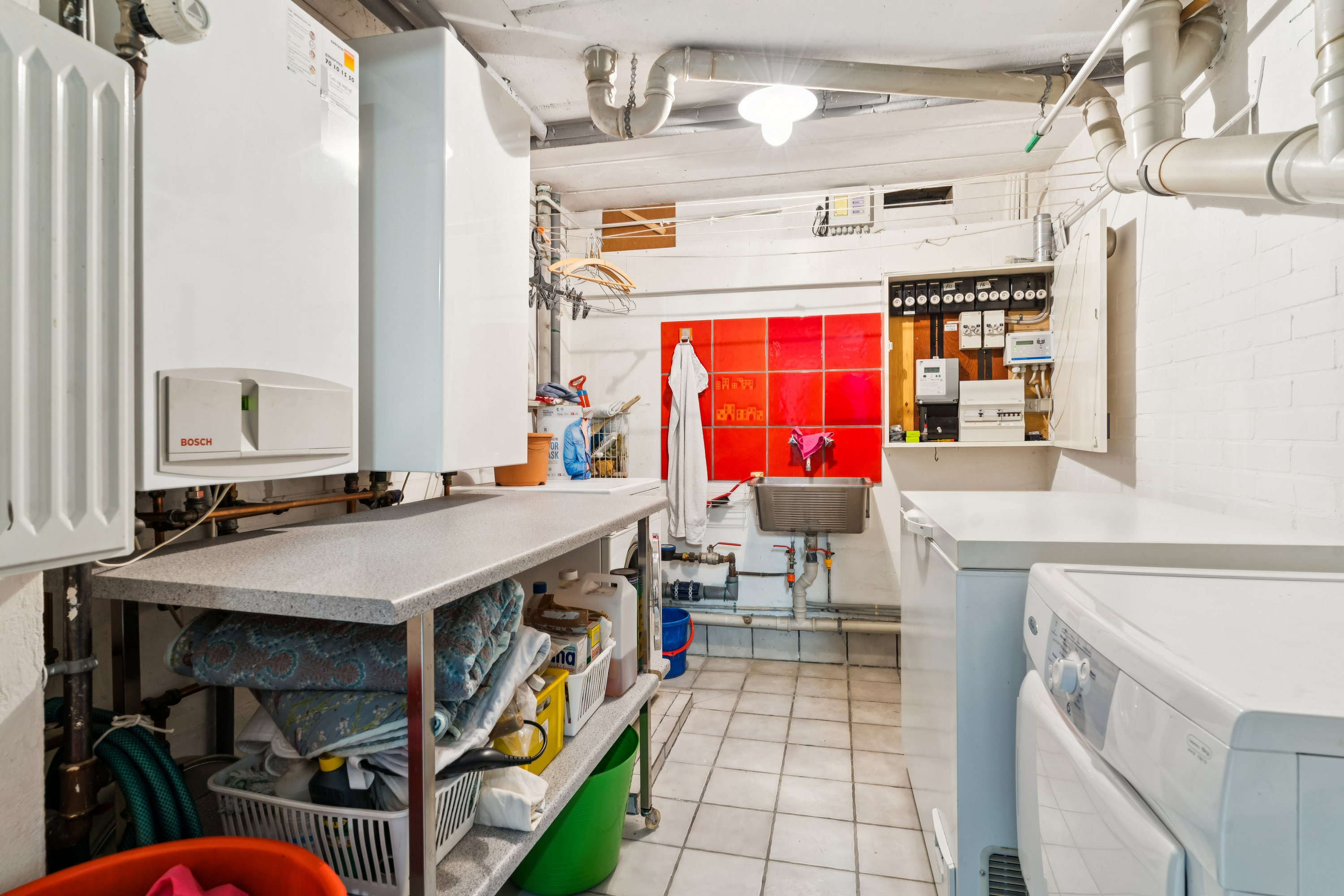 Fremhævet køkken billede i fuldskærmstilstand. Billede af Skovkilden 10, 2880 Bagsværd