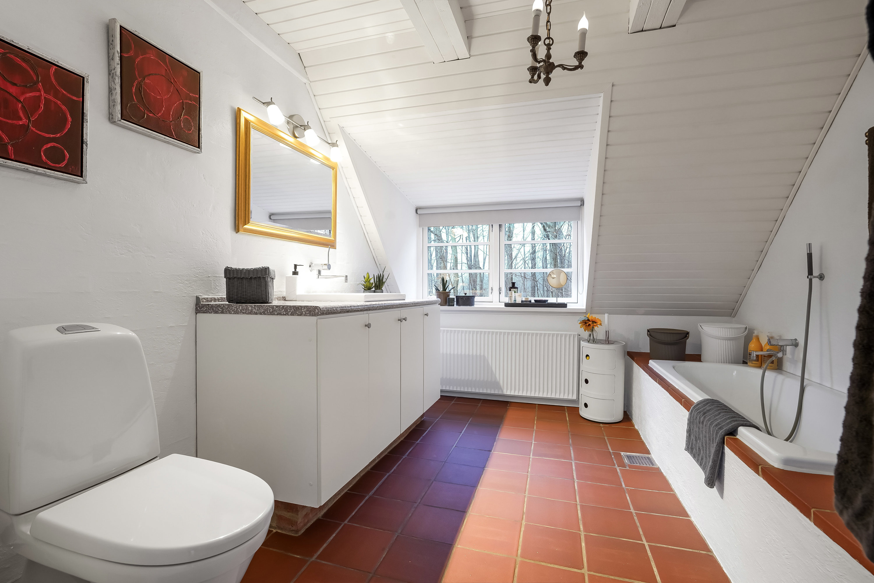 Fremhævet køkken billede i fuldskærmstilstand. Billede af Lille Tornbjerg Vej 129, Tornbjerg, 5220 Odense SØ