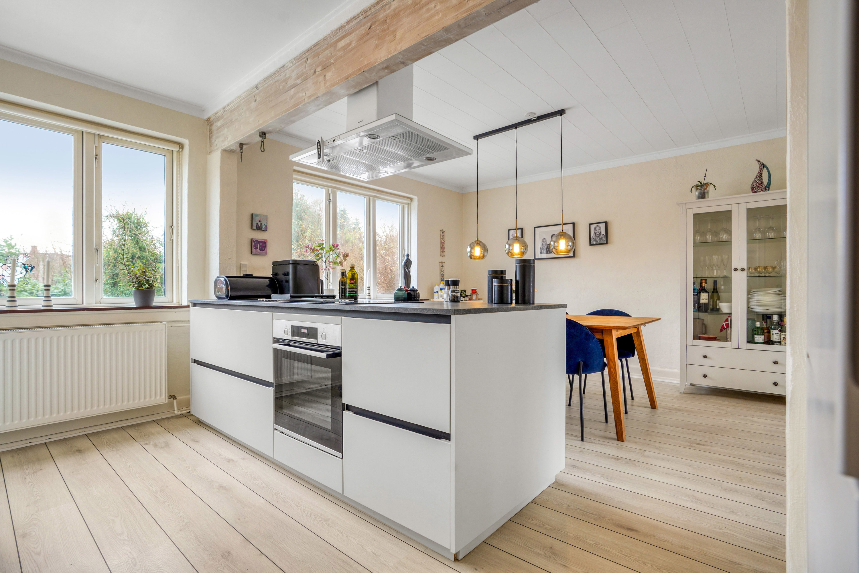 Fremhævet køkken billede i fuldskærmstilstand. Billede af Bannervej 23, Tommerup St, 5690 Tommerup