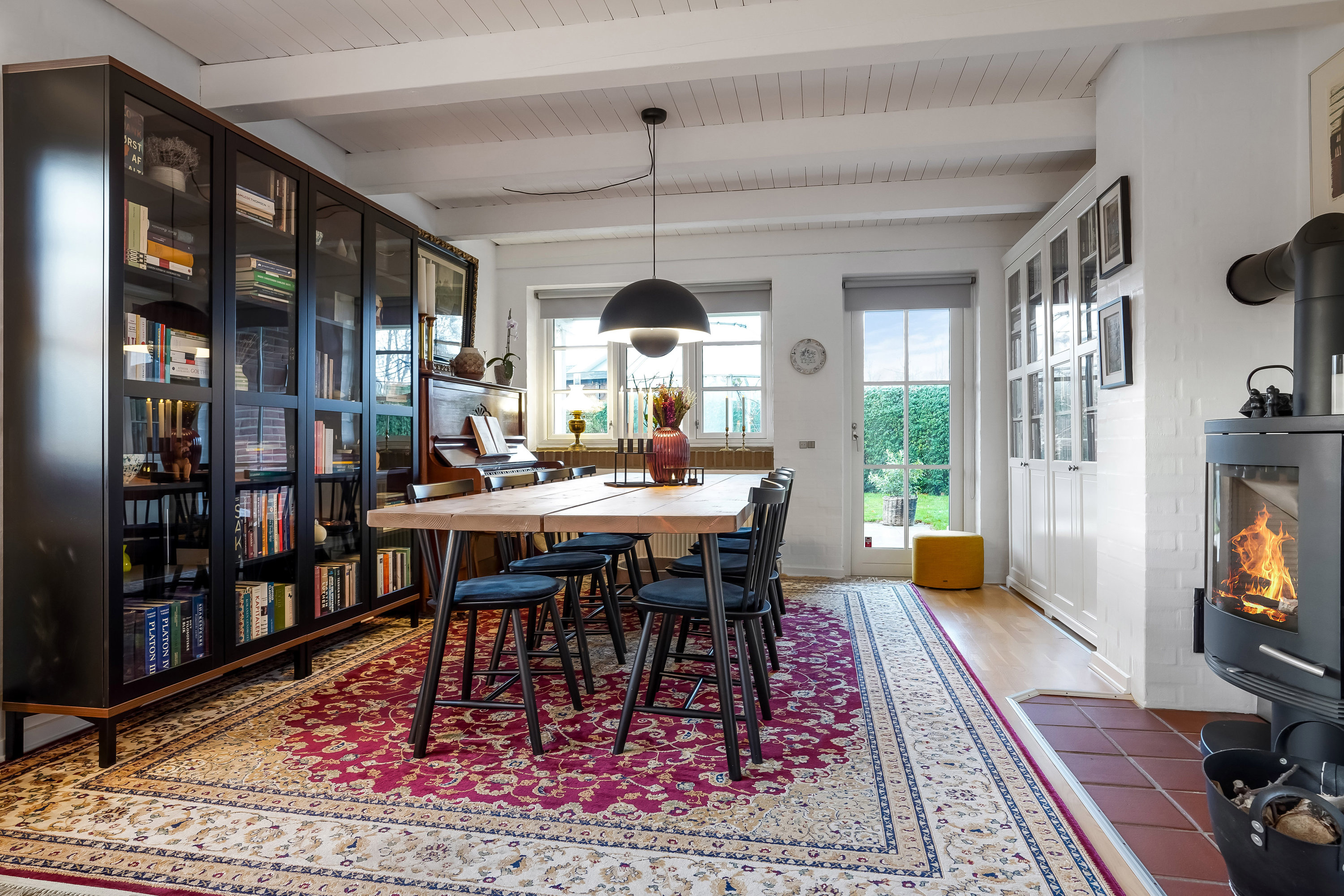 Fremhævet stue billede i fuldskærmstilstand. Billede af Lille Tornbjerg Vej 129, Tornbjerg, 5220 Odense SØ