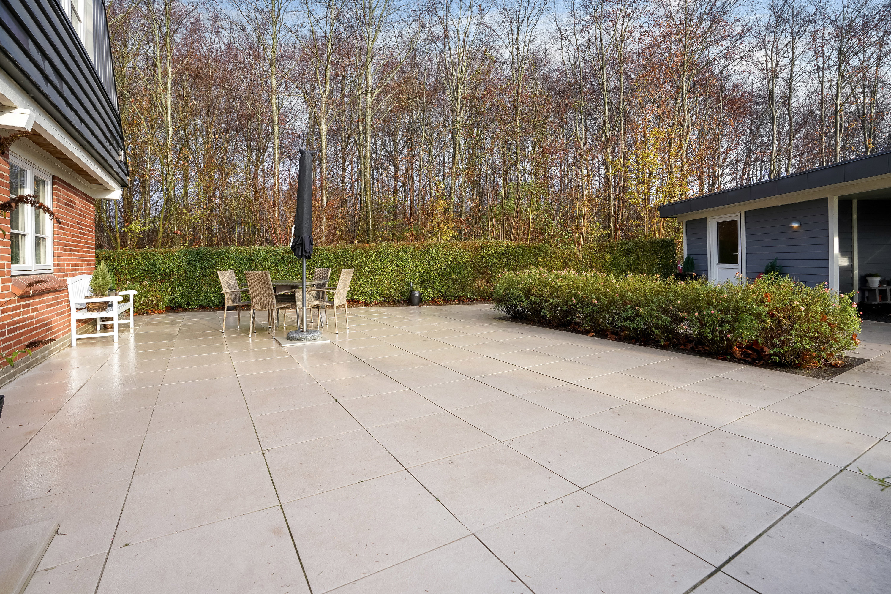 Fremhævet terrasse billede i fuldskærmstilstand. Billede af Lille Tornbjerg Vej 129, Tornbjerg, 5220 Odense SØ