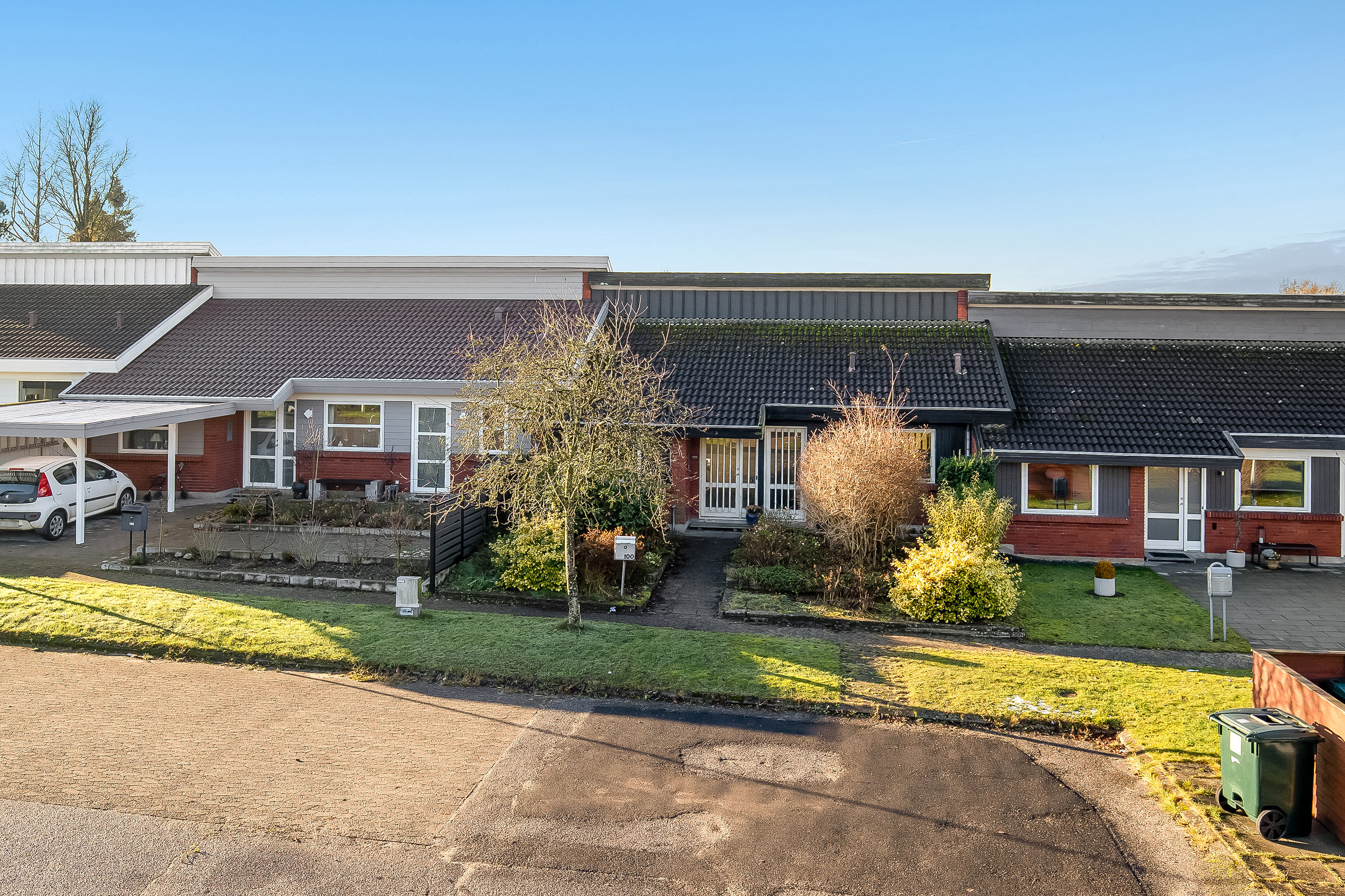 Fremhævet mastefoto billede i fuldskærmstilstand. Billede af Januarvænget 100, Bramdrupdam, 6000 Kolding