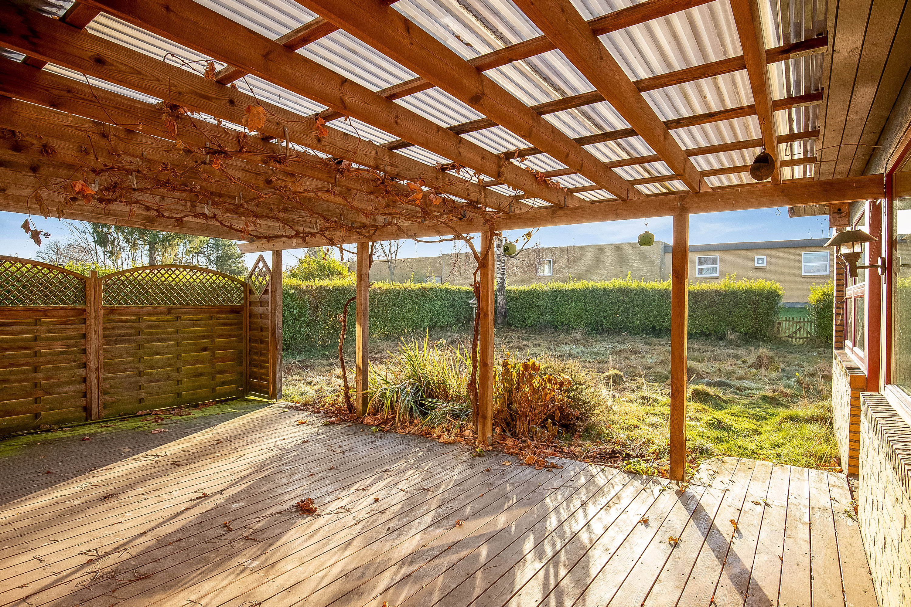 Fremhævet overdækket terrasse billede i fuldskærmstilstand. Billede af Kringsvej 43, Bramdrupdam, 6000 Kolding