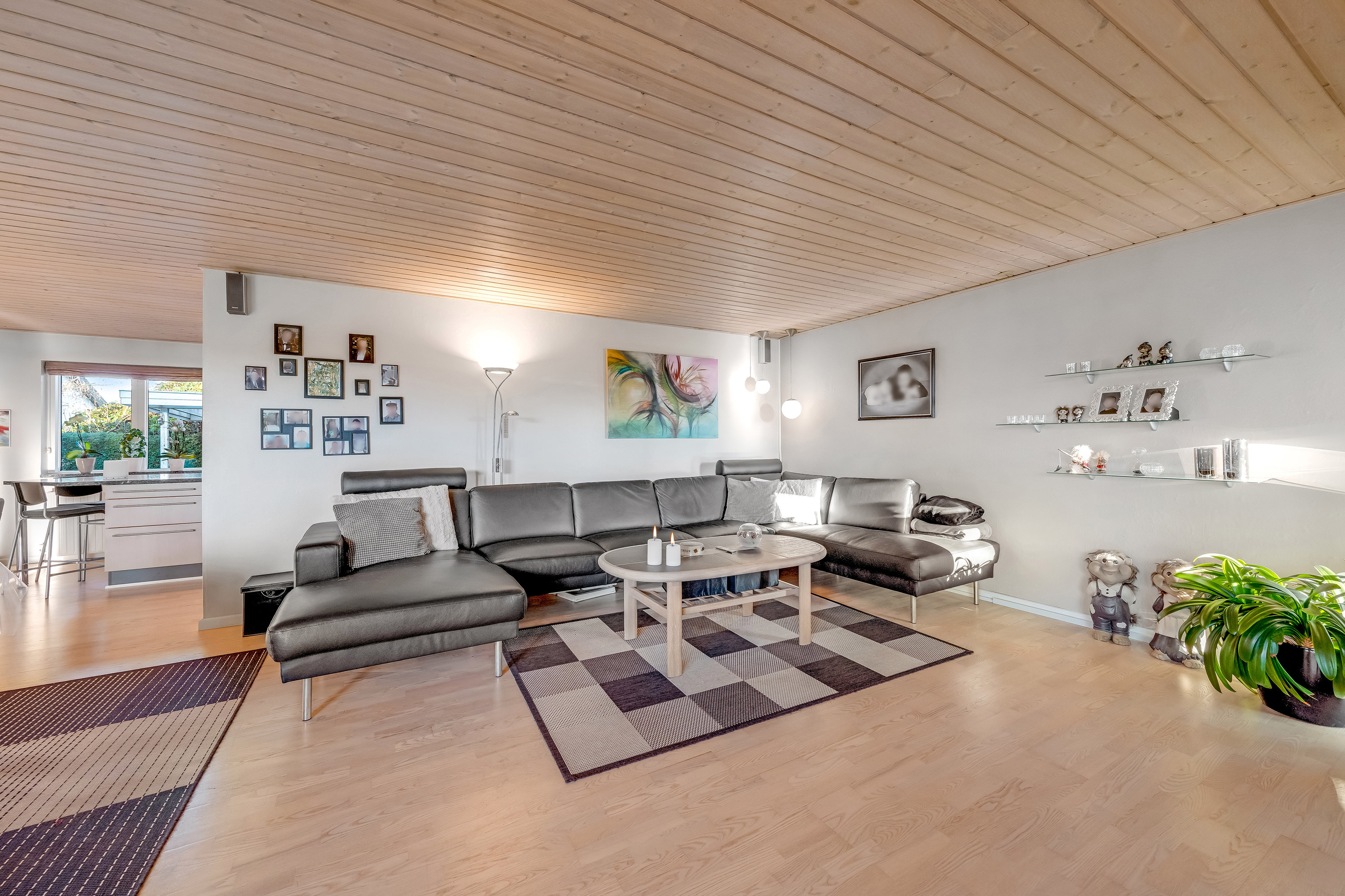 Fremhævet stue billede i fuldskærmstilstand. Billede af Mågevej 7, 6900 Skjern