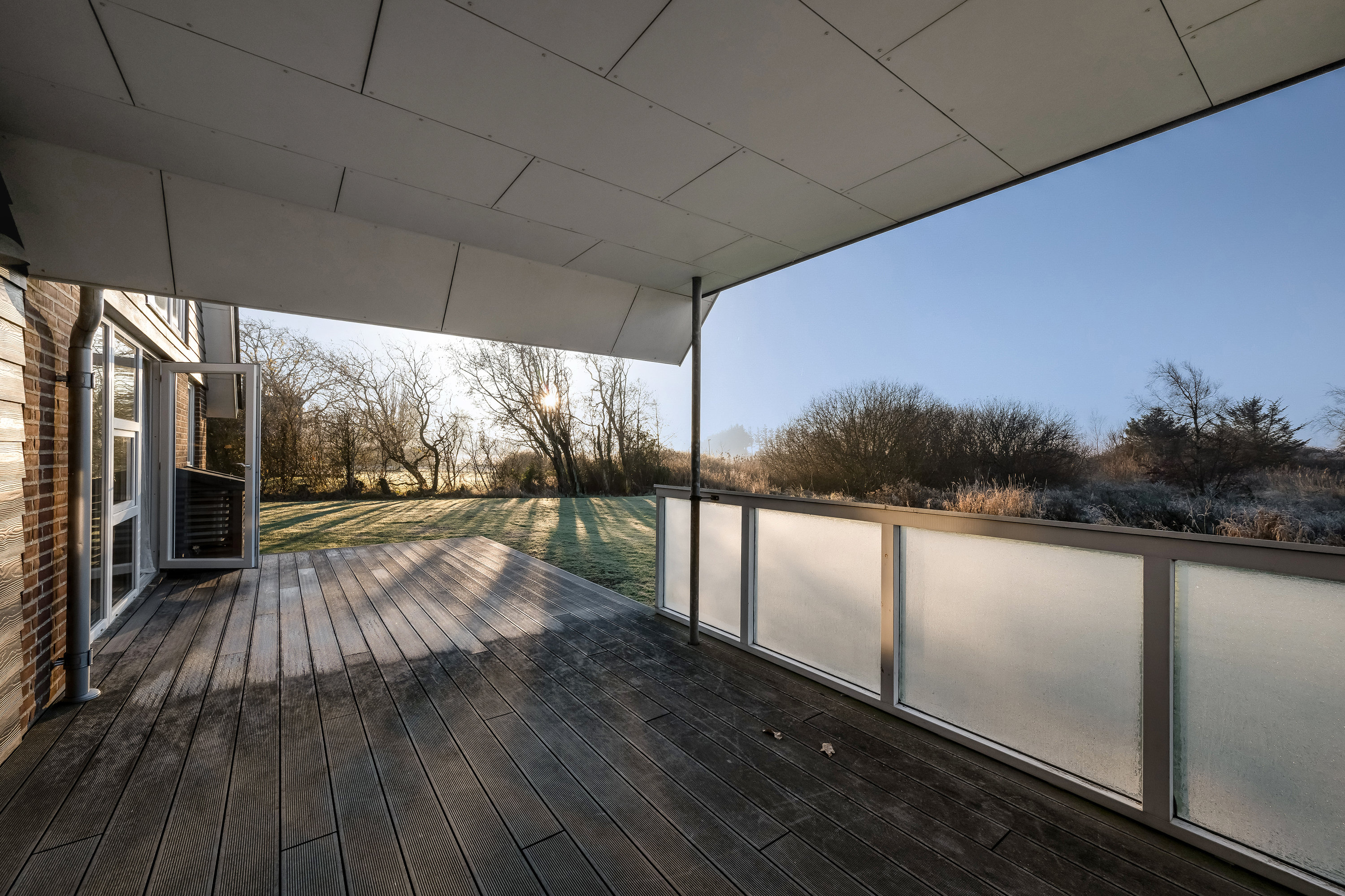 Fremhævet terrasse billede i fuldskærmstilstand. Billede af Sivvænget 25, Stauning, 6900 Skjern