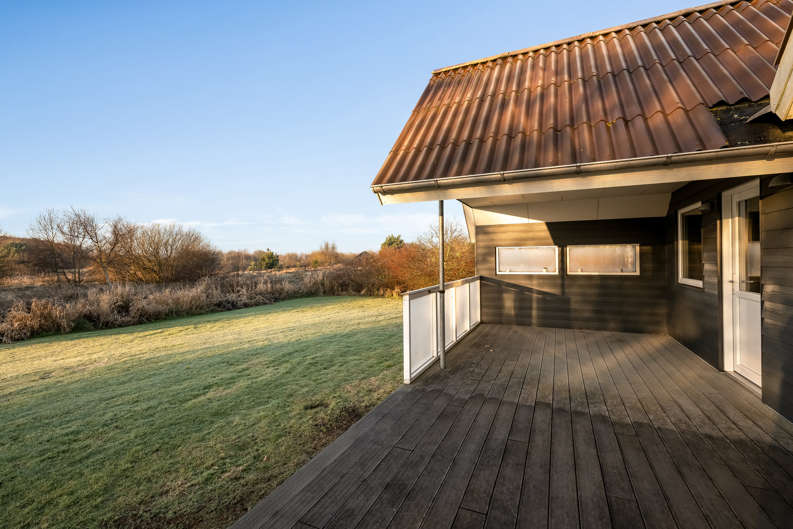 Fremhævet terrasse  billede i fuldskærmstilstand. Billede af Sivvænget 25, Stauning, 6900 Skjern