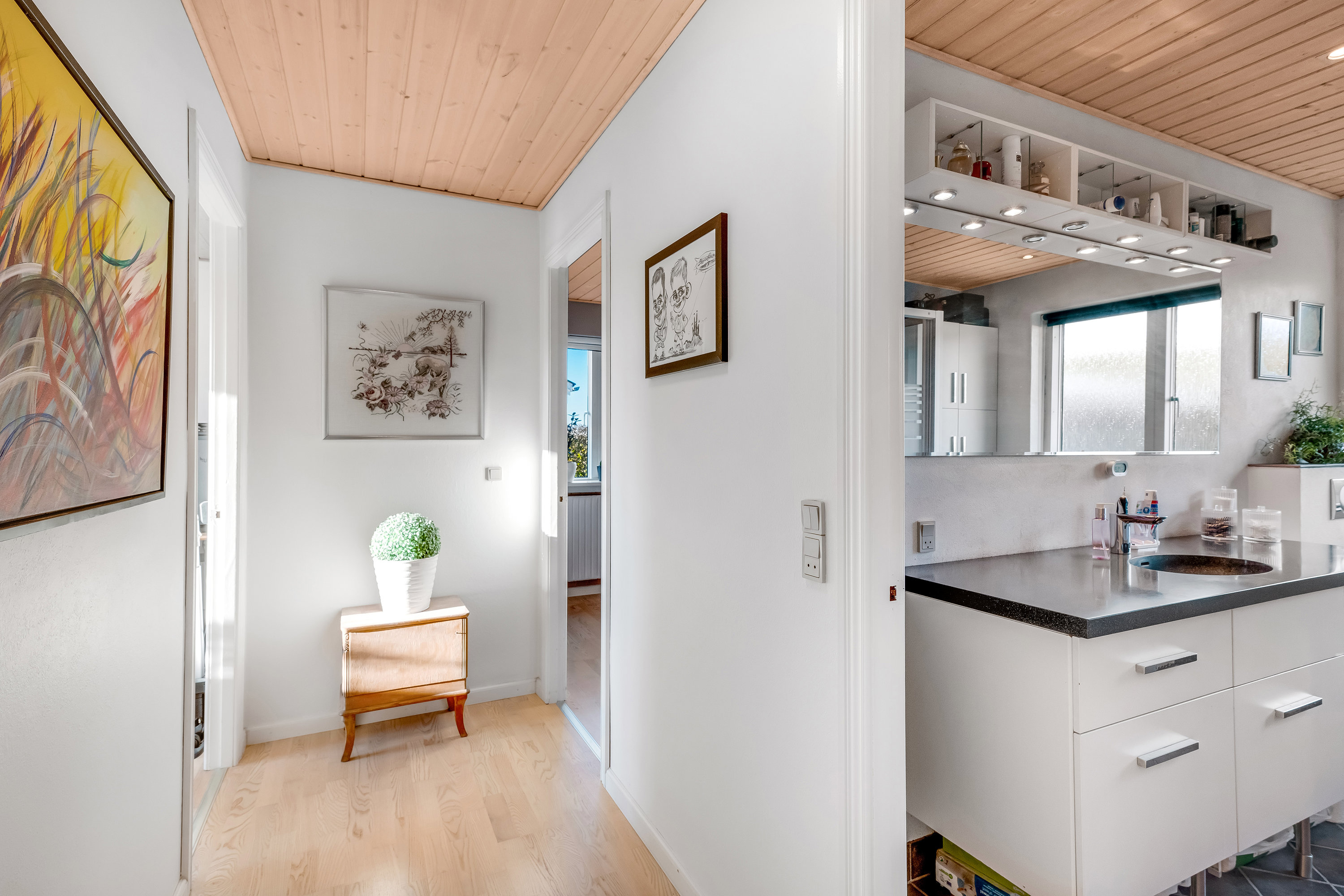 Fremhævet gang billede i fuldskærmstilstand. Billede af Mågevej 7, 6900 Skjern