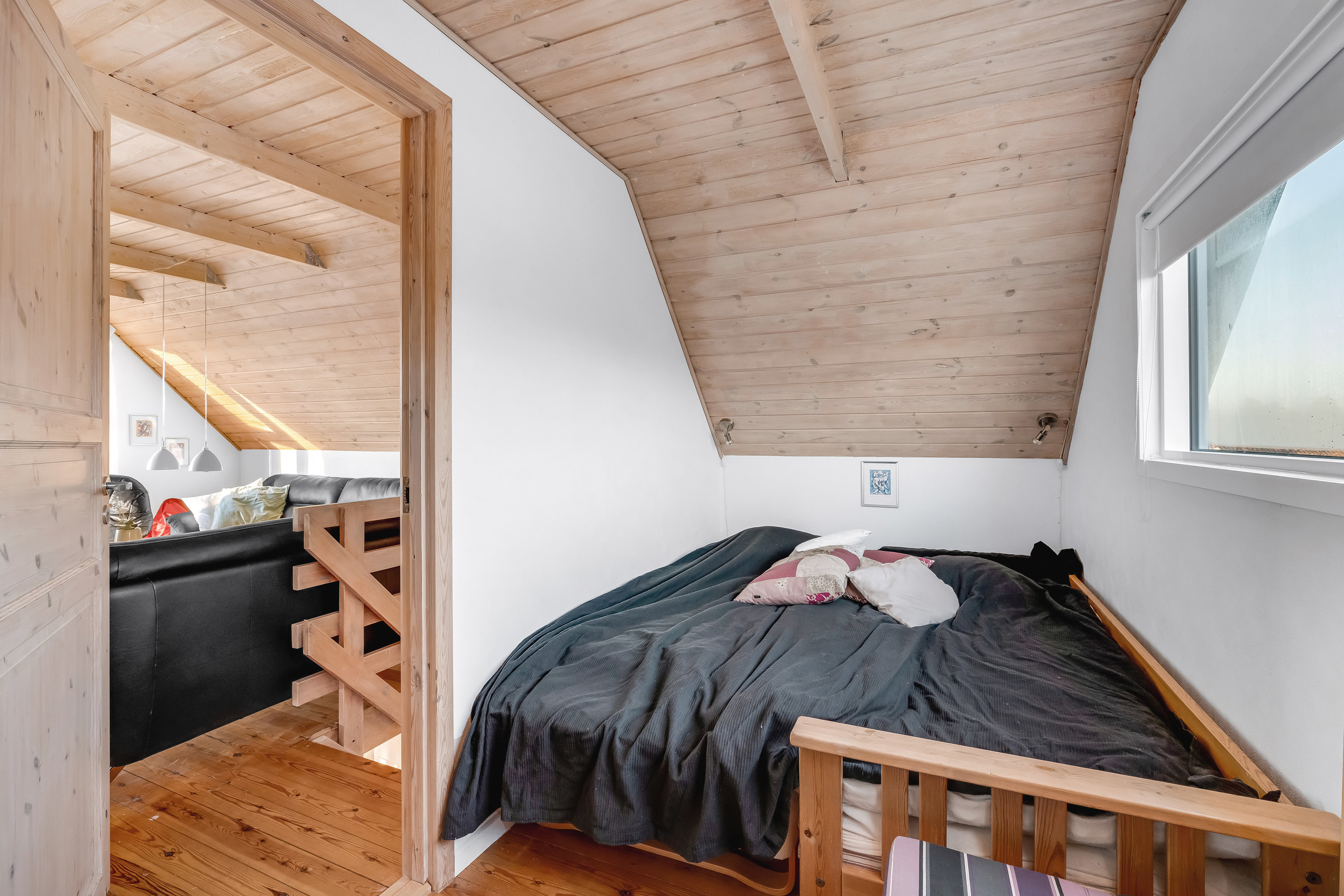 Fremhævet soveværelse billede i fuldskærmstilstand. Billede af Sivvænget 25, Stauning, 6900 Skjern