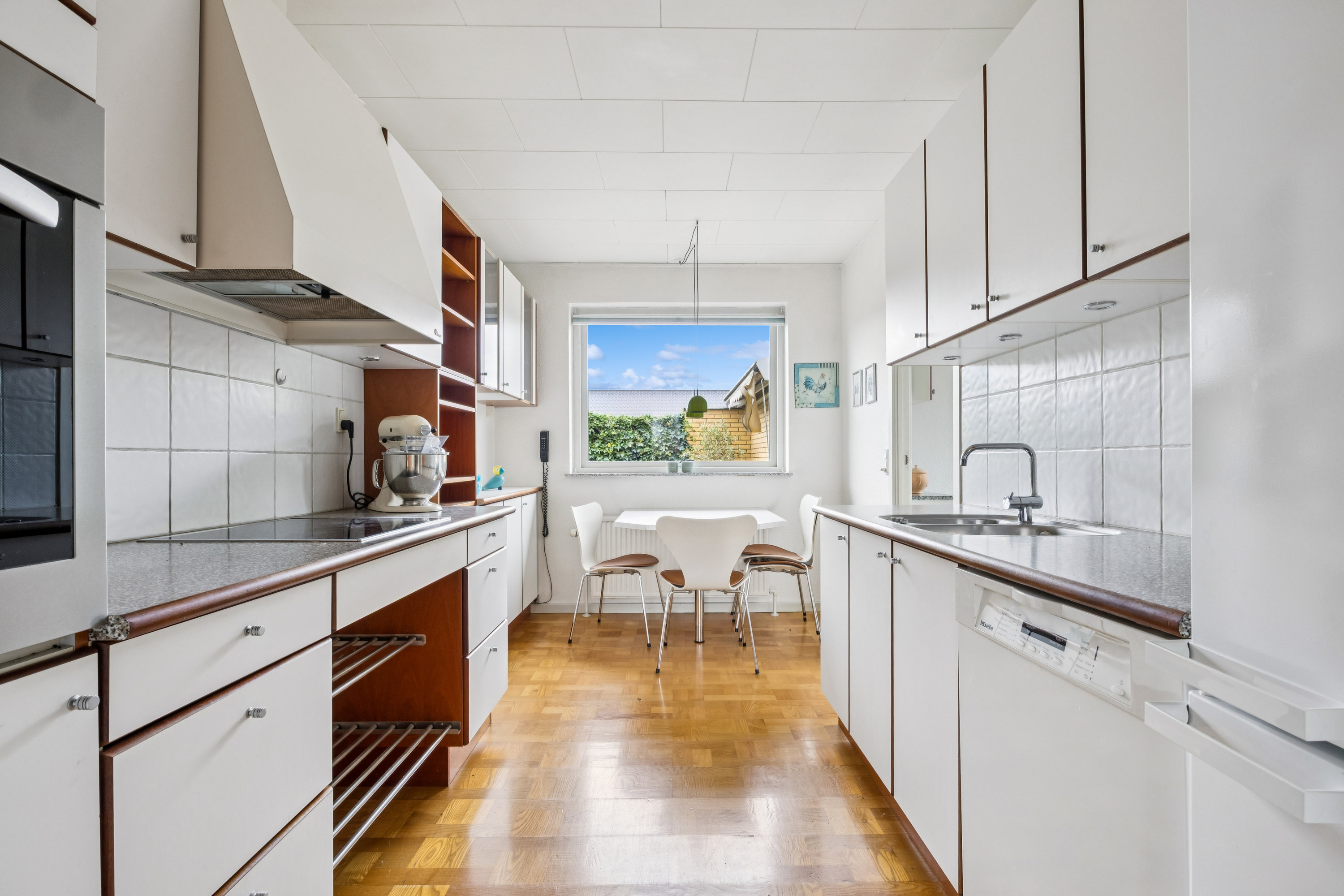 Fremhævet køkken billede i fuldskærmstilstand. Billede af Magnoliavej 47, Strøby Egede, 4600 Køge