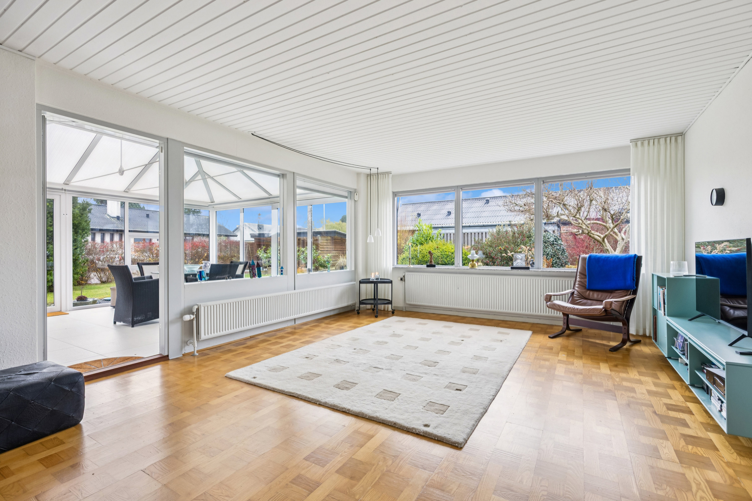 Fremhævet stue billede i fuldskærmstilstand. Billede af Magnoliavej 47, Strøby Egede, 4600 Køge