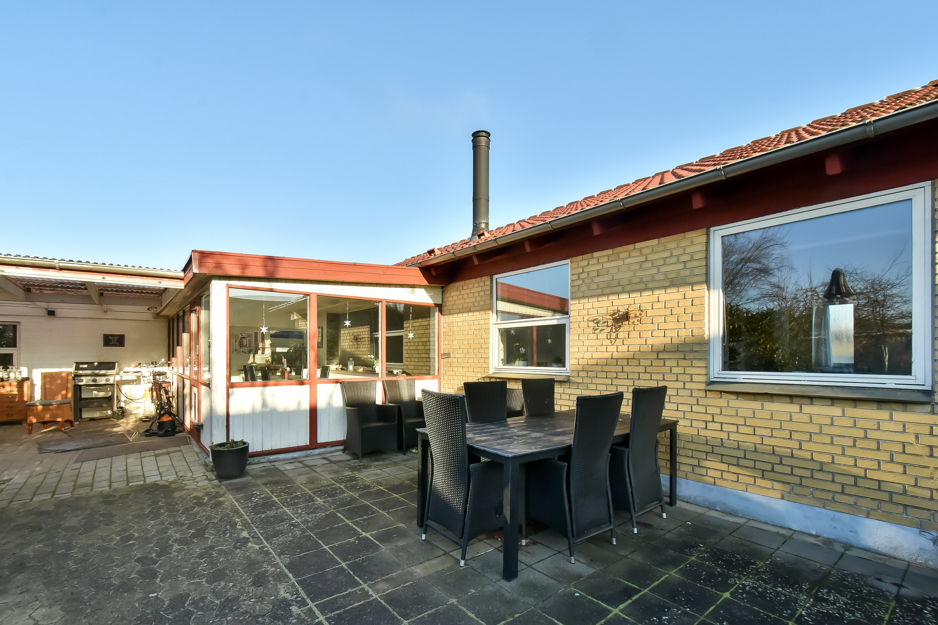 Fremhævet terrasse billede i fuldskærmstilstand. Billede af Ålholmvej 104, Tjørring, 7400 Herning