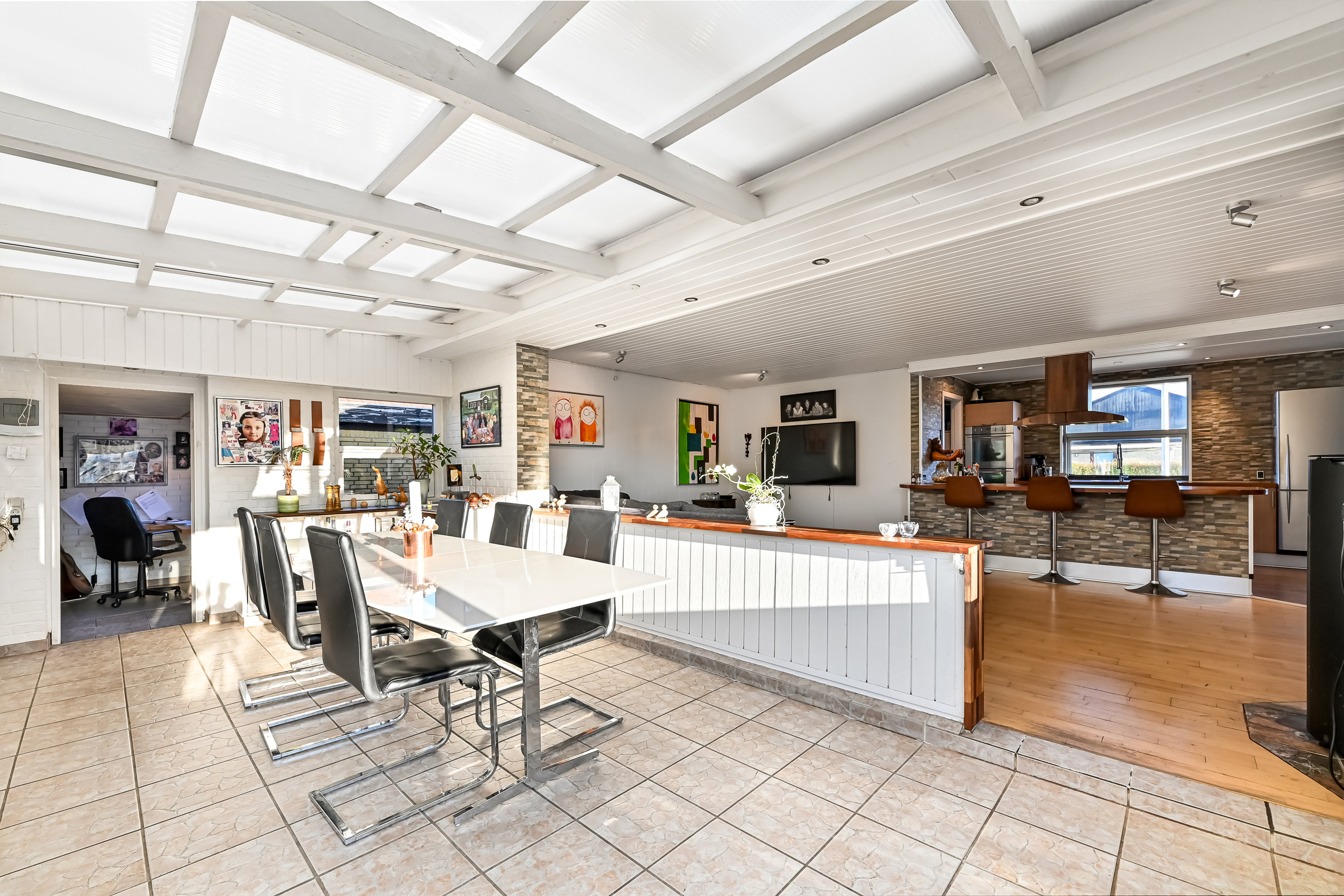 Fremhævet andet billede i fuldskærmstilstand. Billede af Ålholmvej 104, Tjørring, 7400 Herning