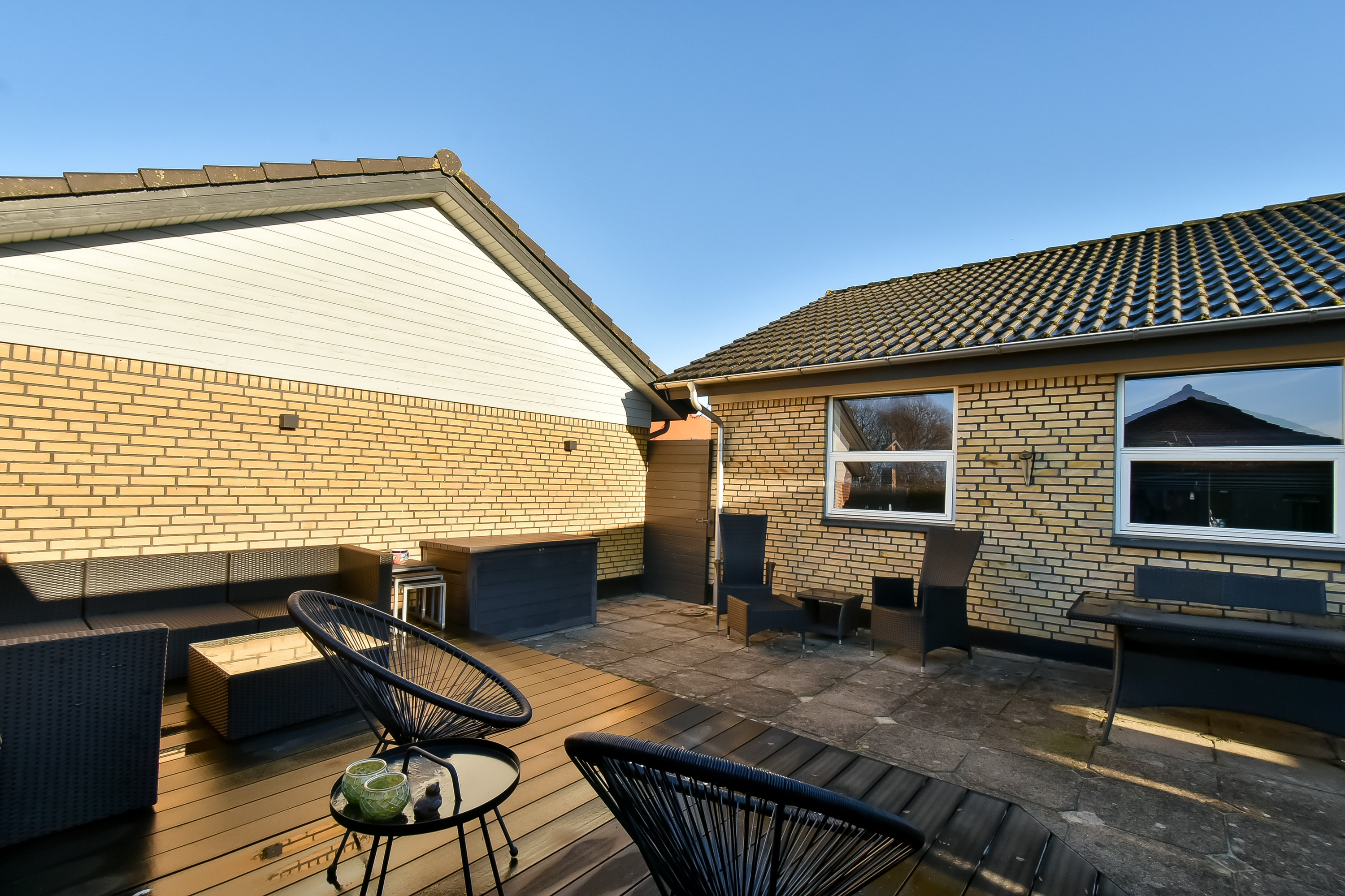 Fremhævet terrasse billede i fuldskærmstilstand. Billede af Kløvervænget 7, Snejbjerg, 7400 Herning