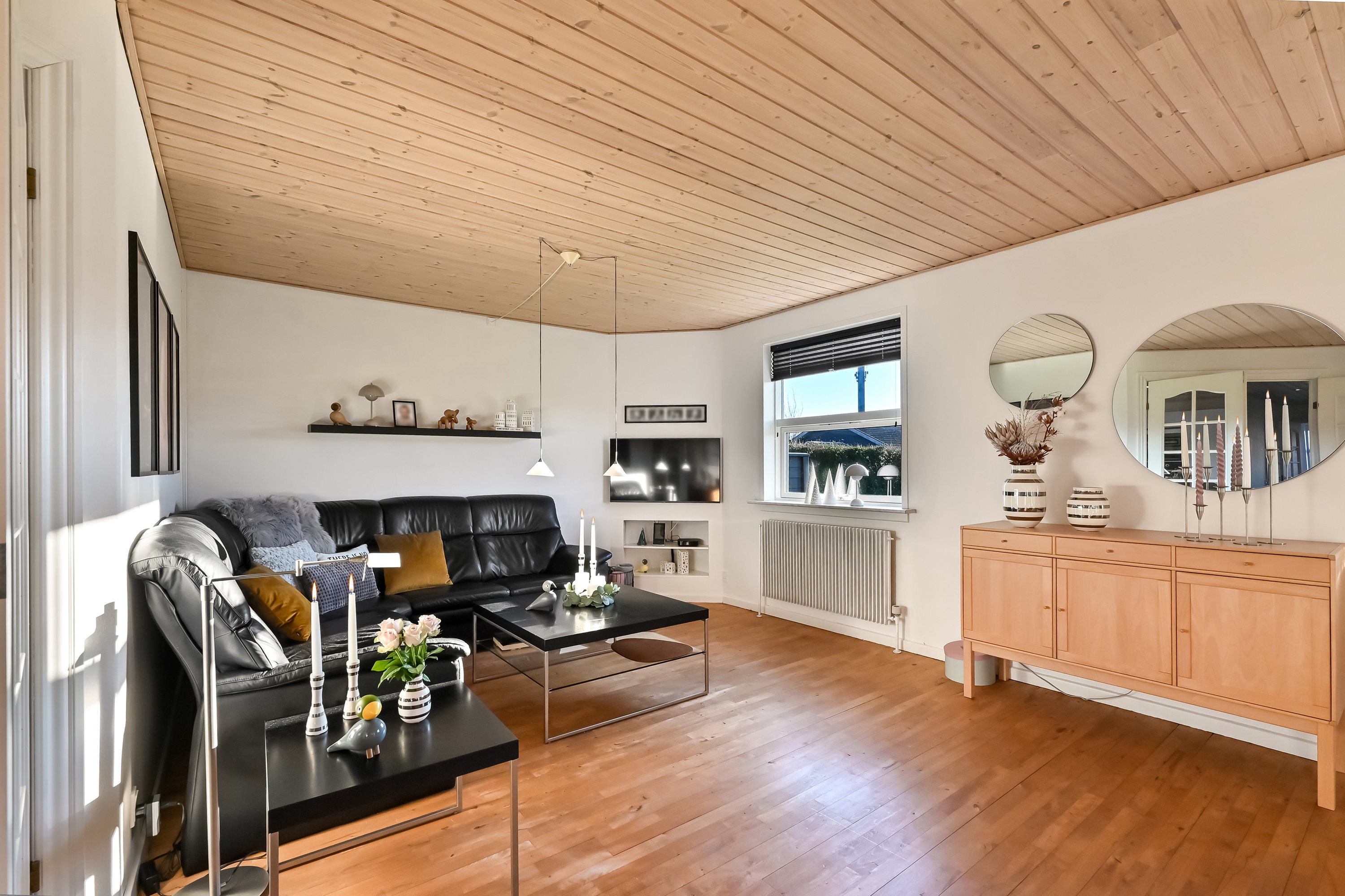 Fremhævet stue billede i fuldskærmstilstand. Billede af Kløvervænget 7, Snejbjerg, 7400 Herning