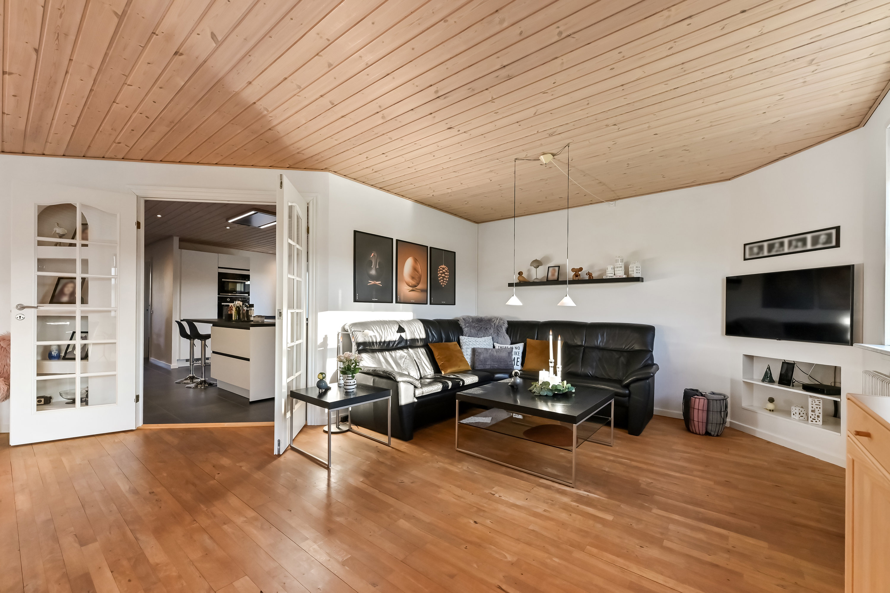 Fremhævet stue billede i fuldskærmstilstand. Billede af Kløvervænget 7, Snejbjerg, 7400 Herning