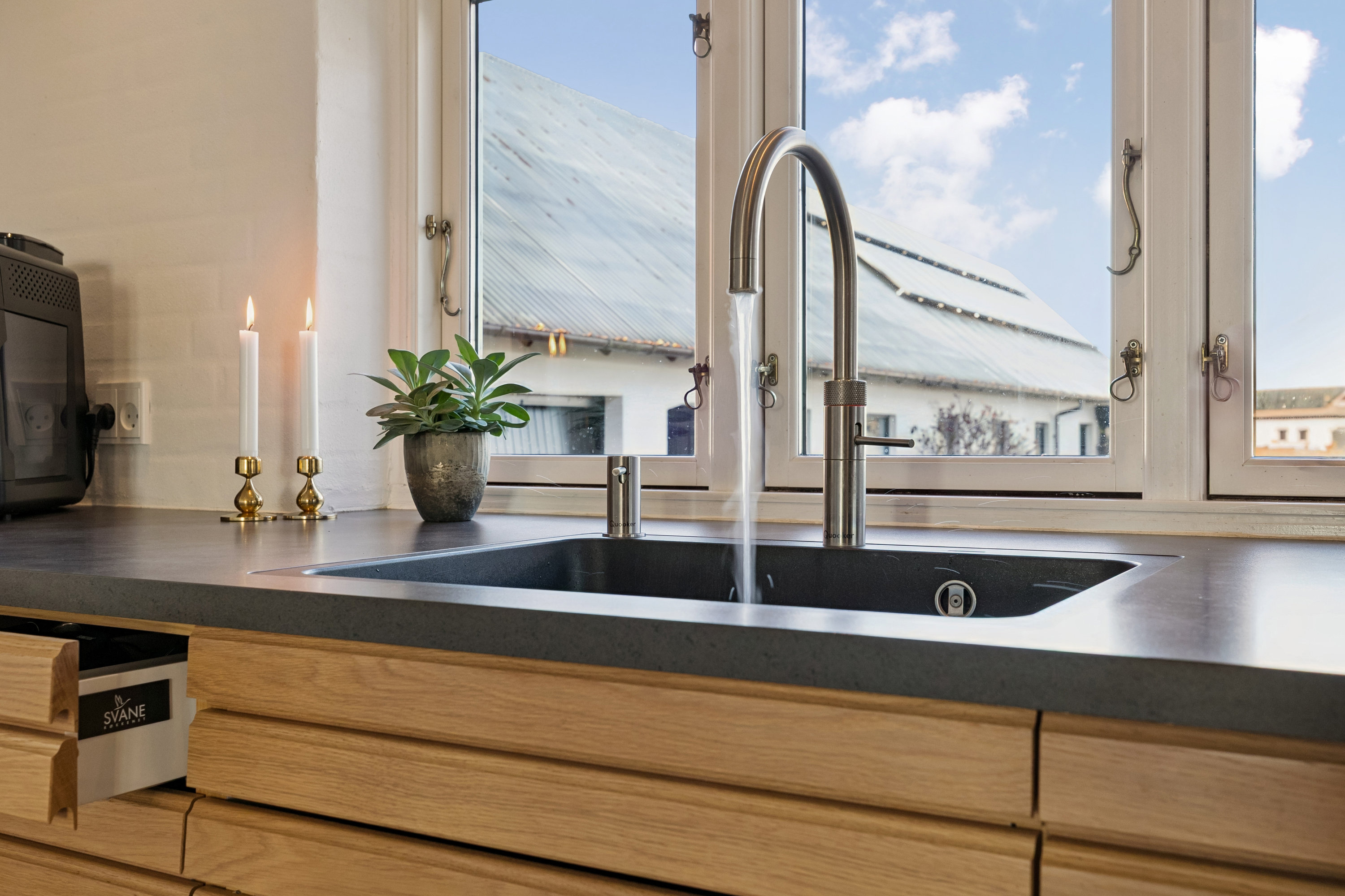 Fremhævet køkken billede i fuldskærmstilstand. Billede af Hannerupvej 299, 9500 Hobro