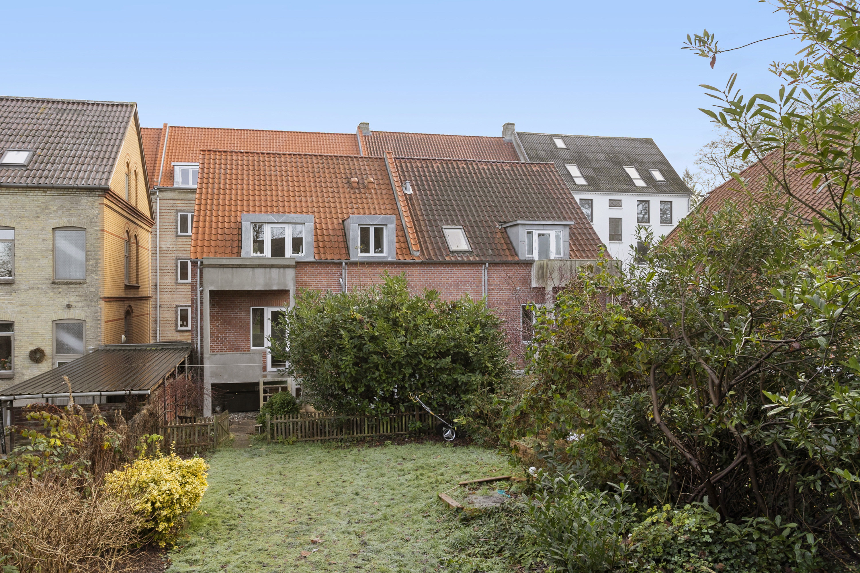 Miniaturebillede 1: ejendommen. Billede af Ndr Kirkegårdsalle 1B, 8700 Horsens