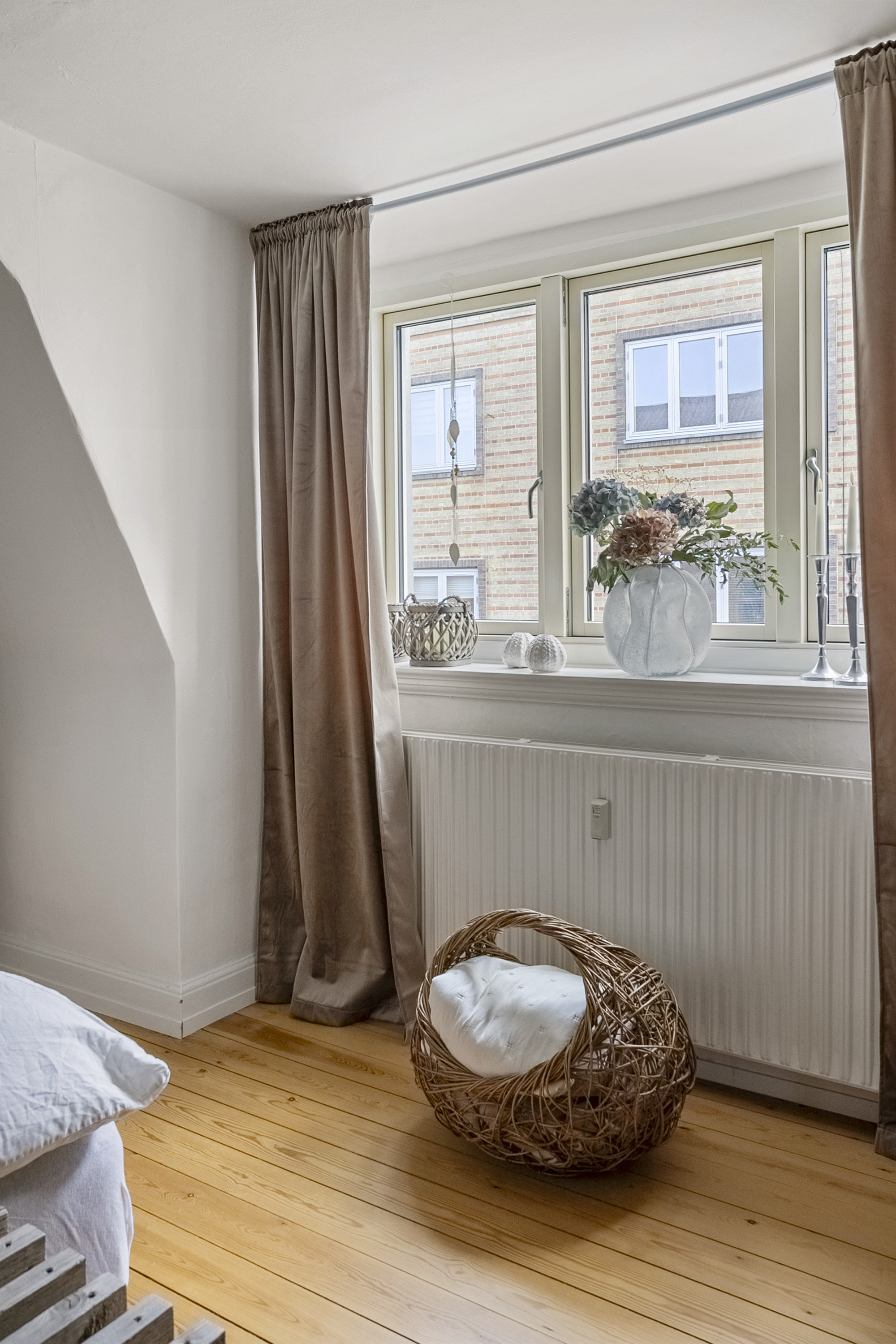 Fremhævet soveværelse billede i fuldskærmstilstand. Billede af Ndr Kirkegårdsalle 1B, 8700 Horsens