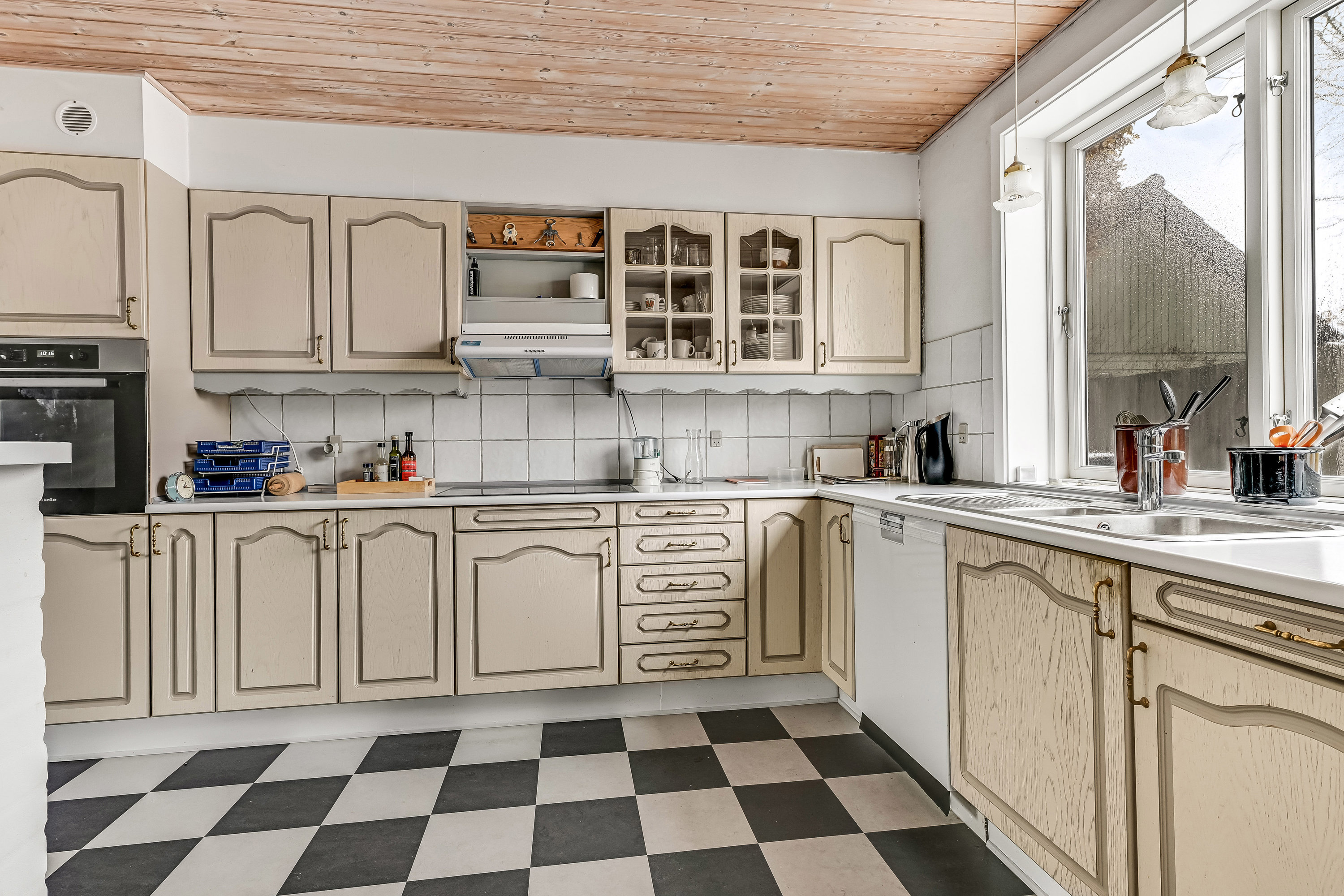 Fremhævet køkken billede i fuldskærmstilstand. Billede af Fredensgade 15, 6705 Esbjerg Ø