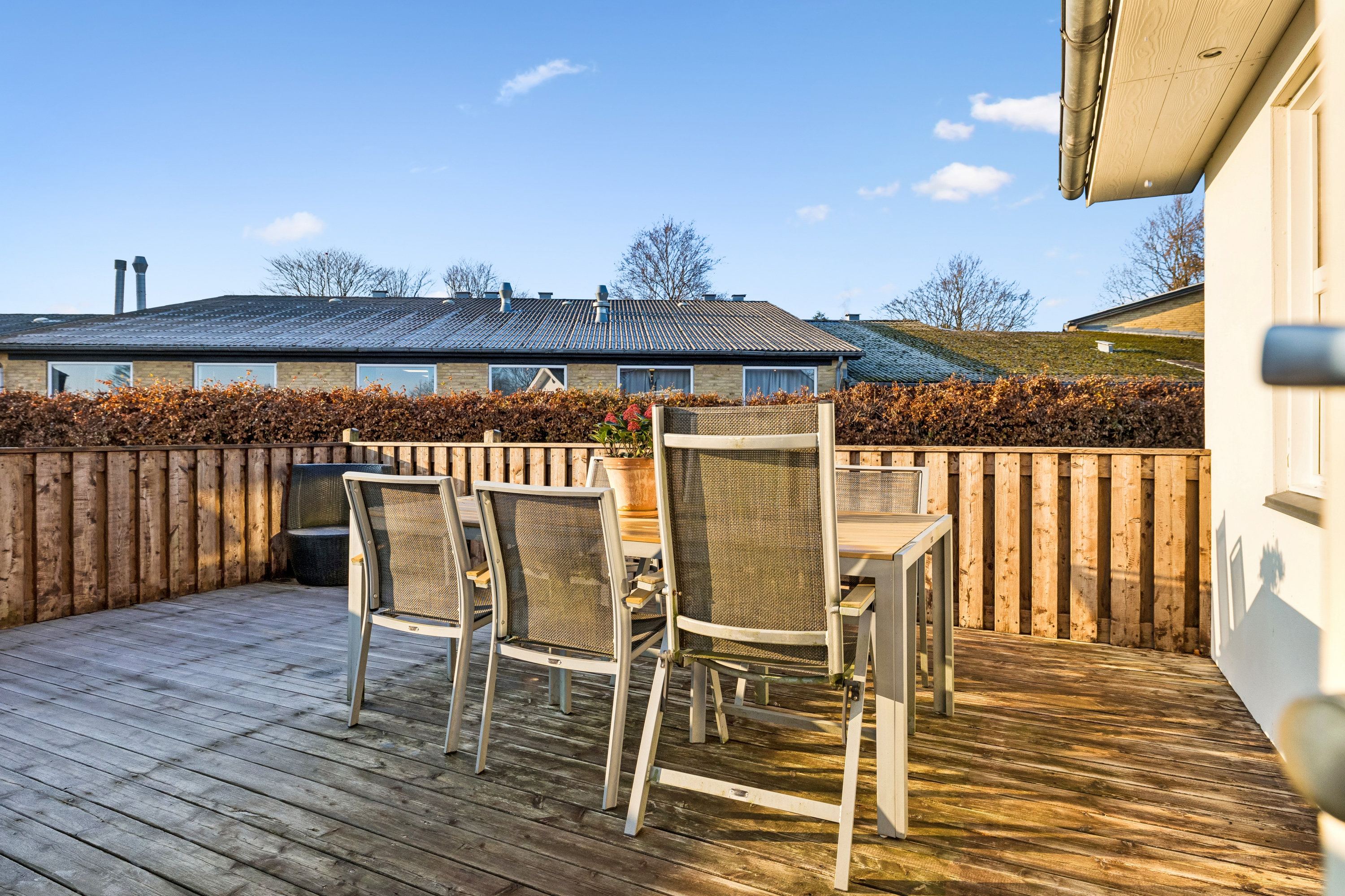 Fremhævet terrasse billede i fuldskærmstilstand. Billede af Ndr Truevej 11, Vebbestrup, 9500 Hobro