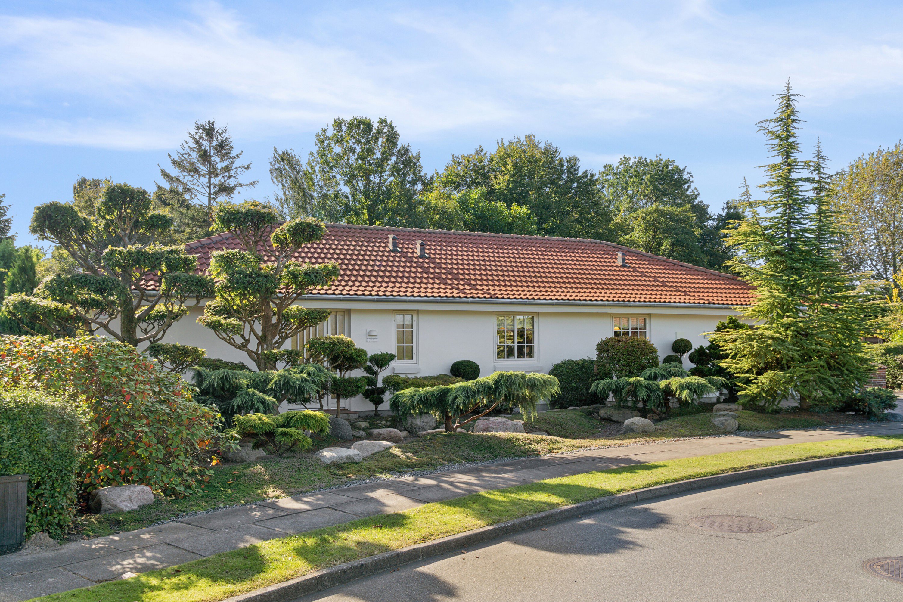 Villa: Set fra vejen på Arendalsvej 26, Bullerup, 5320 Agedrup