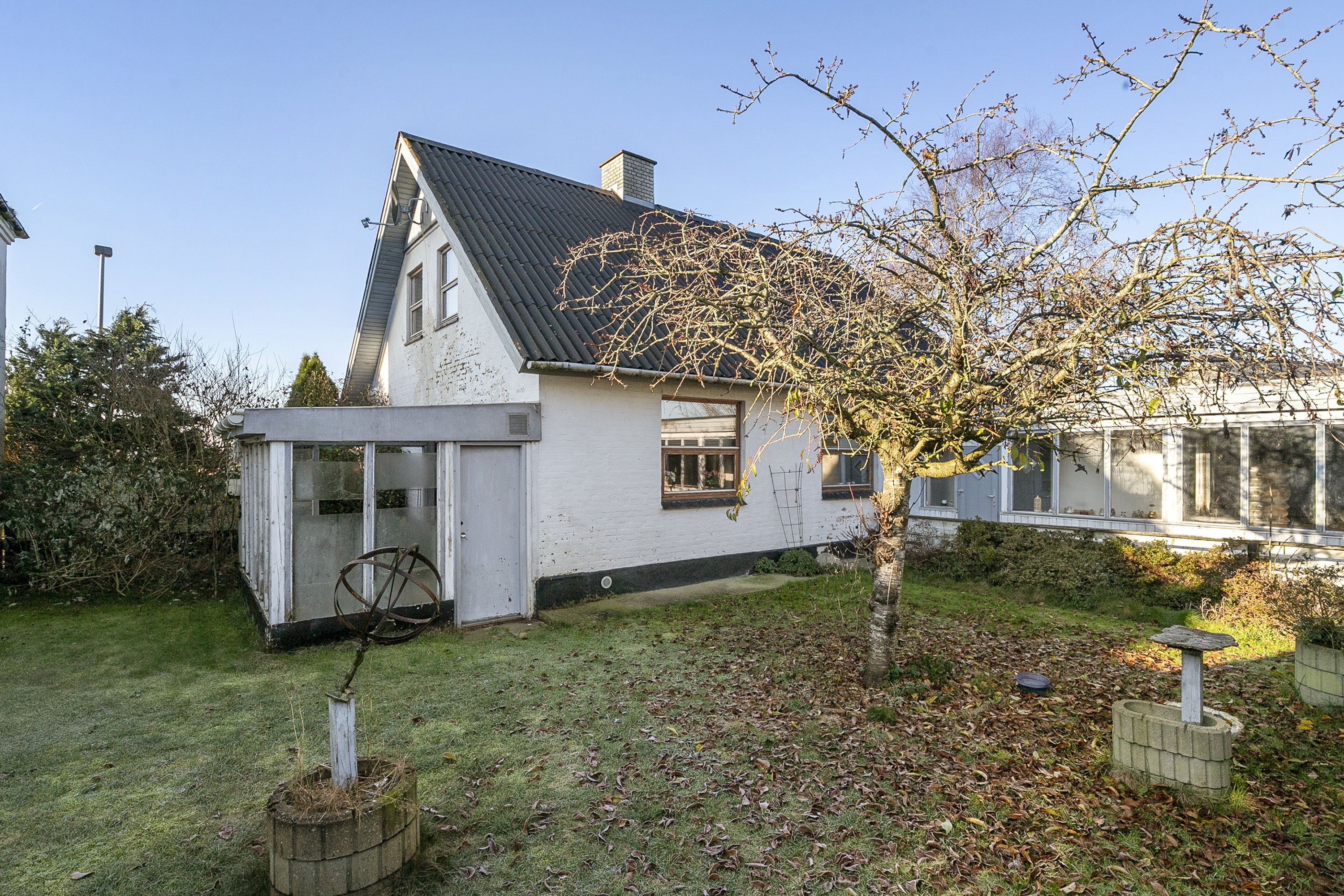 Fremhævet facade billede i fuldskærmstilstand. Billede af Tryvej 145, 9750 Østervrå