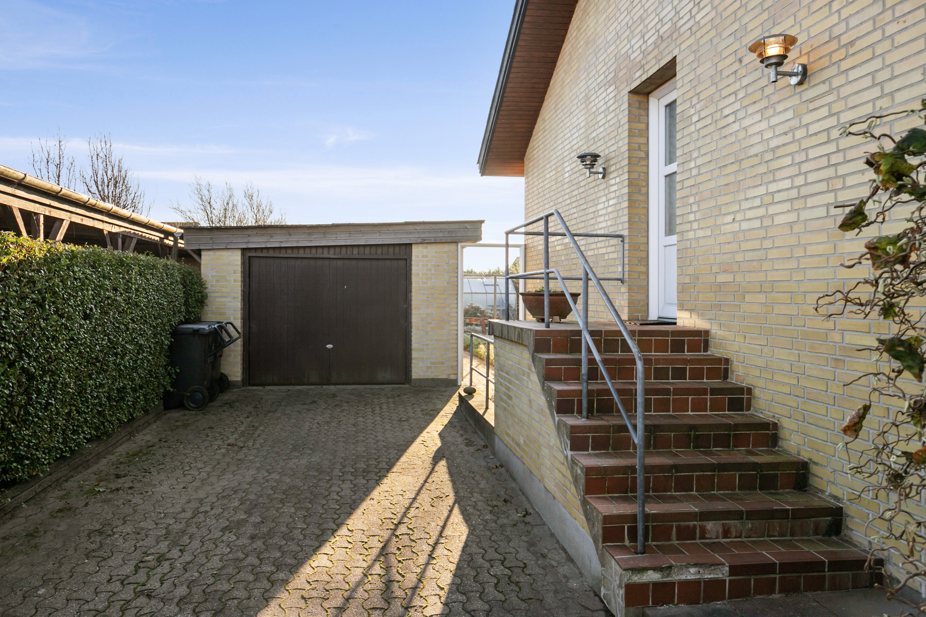 Fremhævet facade billede i fuldskærmstilstand. Billede af Grønagervej 13, 9760 Vrå