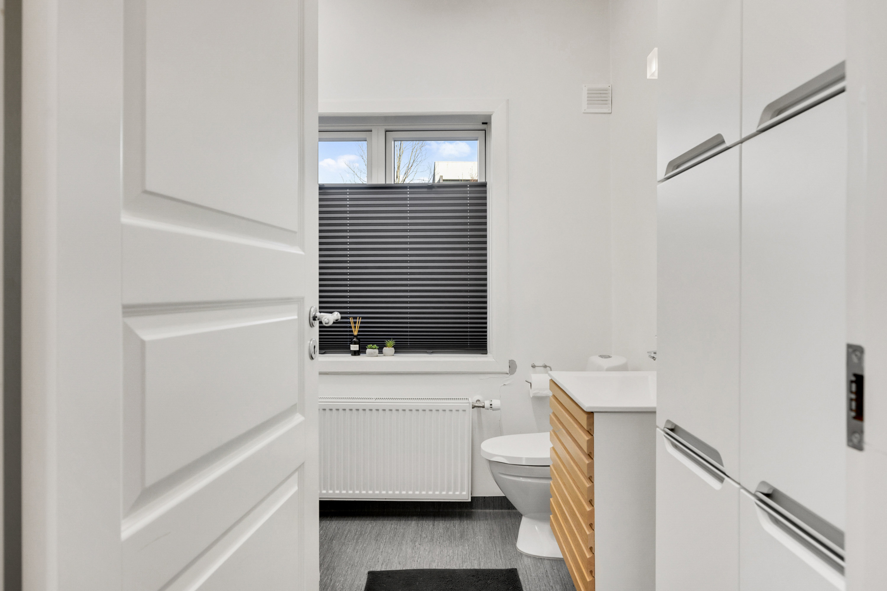 Fremhævet  billede i fuldskærmstilstand. Billede af Engdalsvej 16, 8220 Brabrand