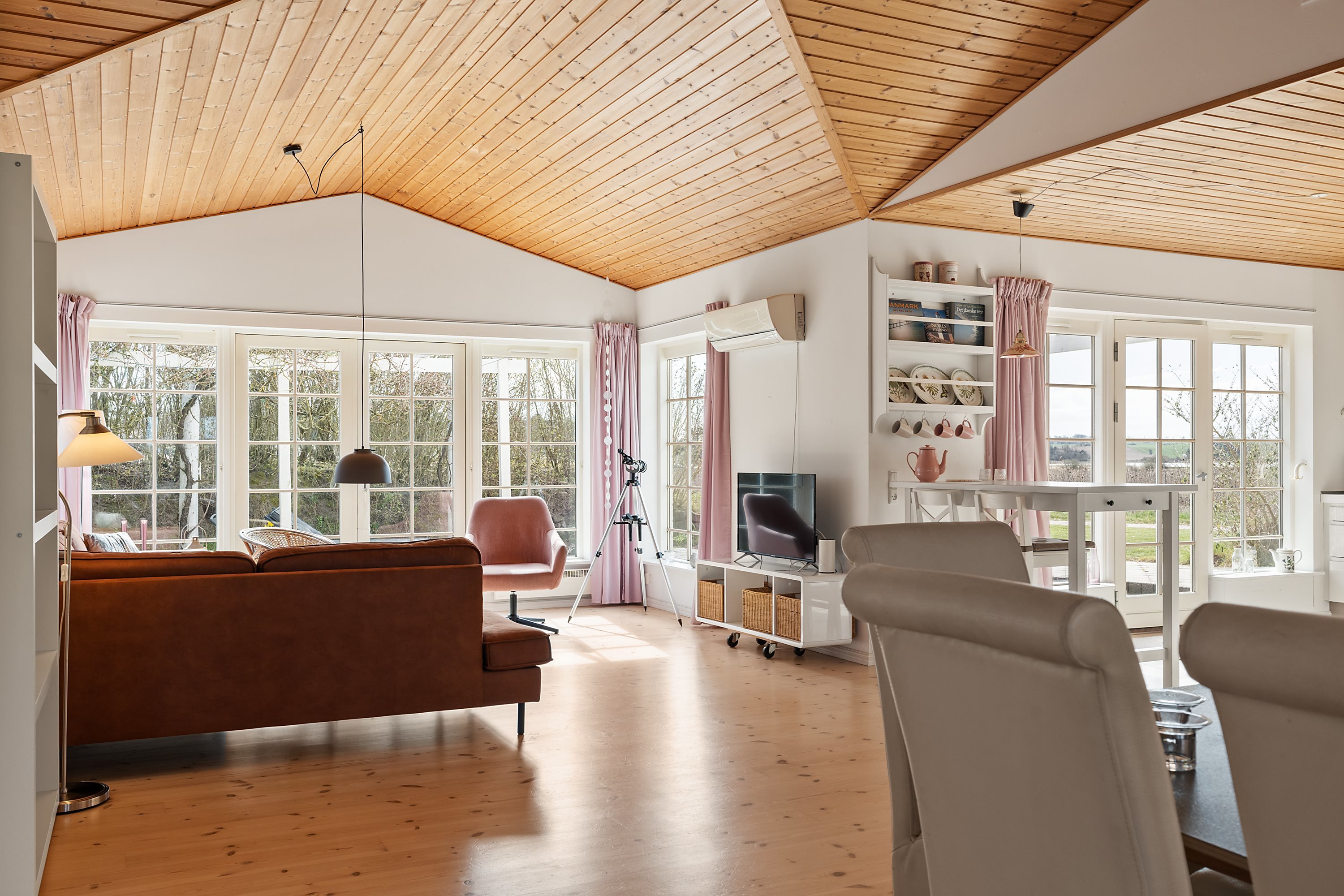 Fremhævet  billede i fuldskærmstilstand. Billede af Klintholmvej 27, Faldsled, 5642 Millinge