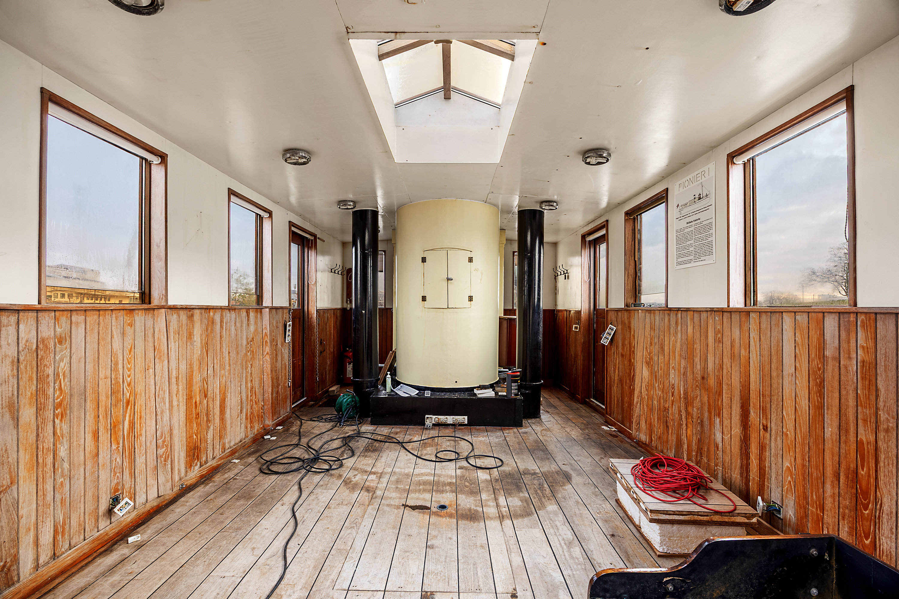 Fremhævet stue billede i fuldskærmstilstand. Billede af Refshalevej 141G, 1432 København K