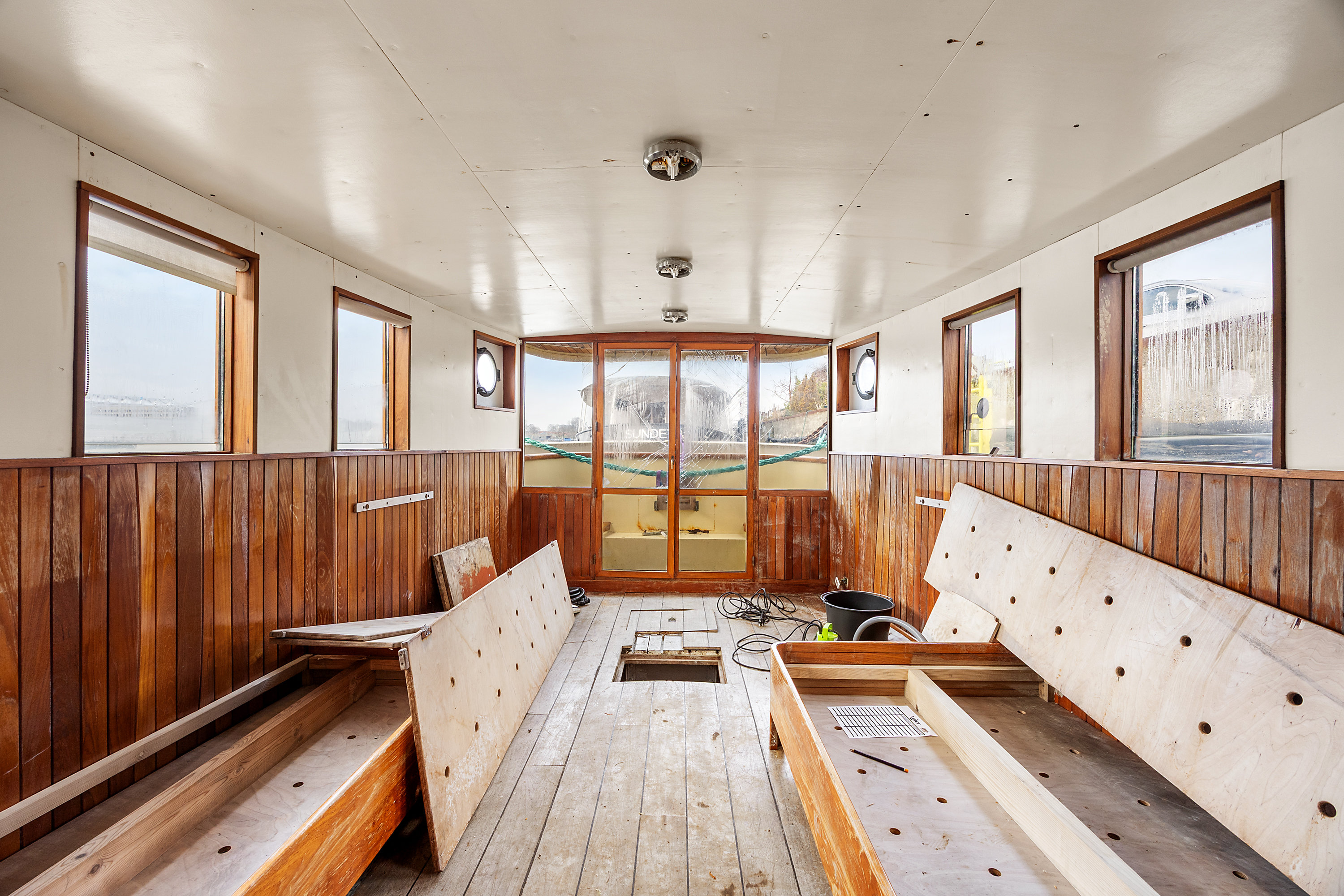 Fremhævet stue billede i fuldskærmstilstand. Billede af Refshalevej 141G, 1432 København K