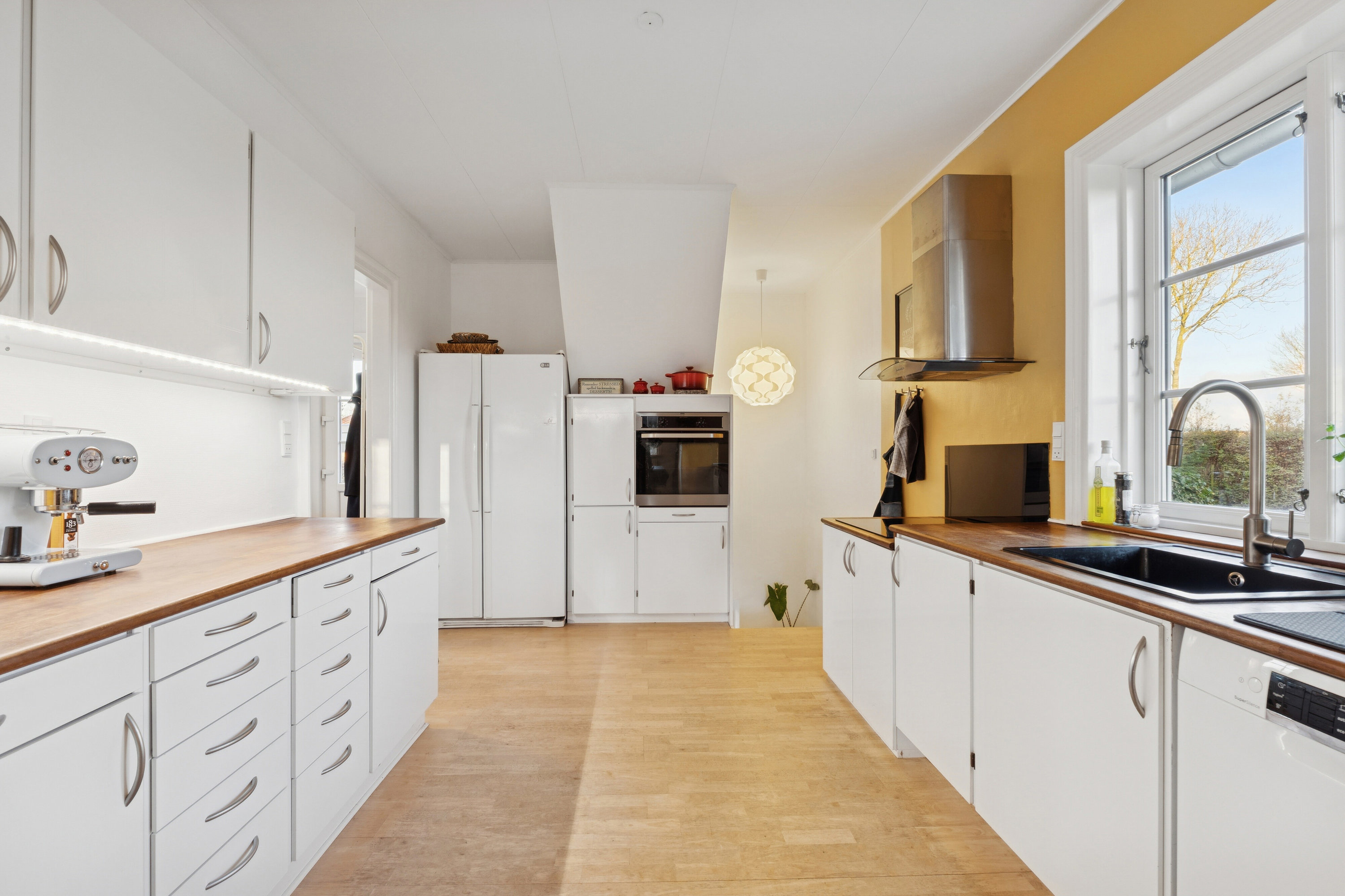 Miniaturebillede 1: køkken. Billede af Kirkevej 26, Særslev, 5471 Søndersø