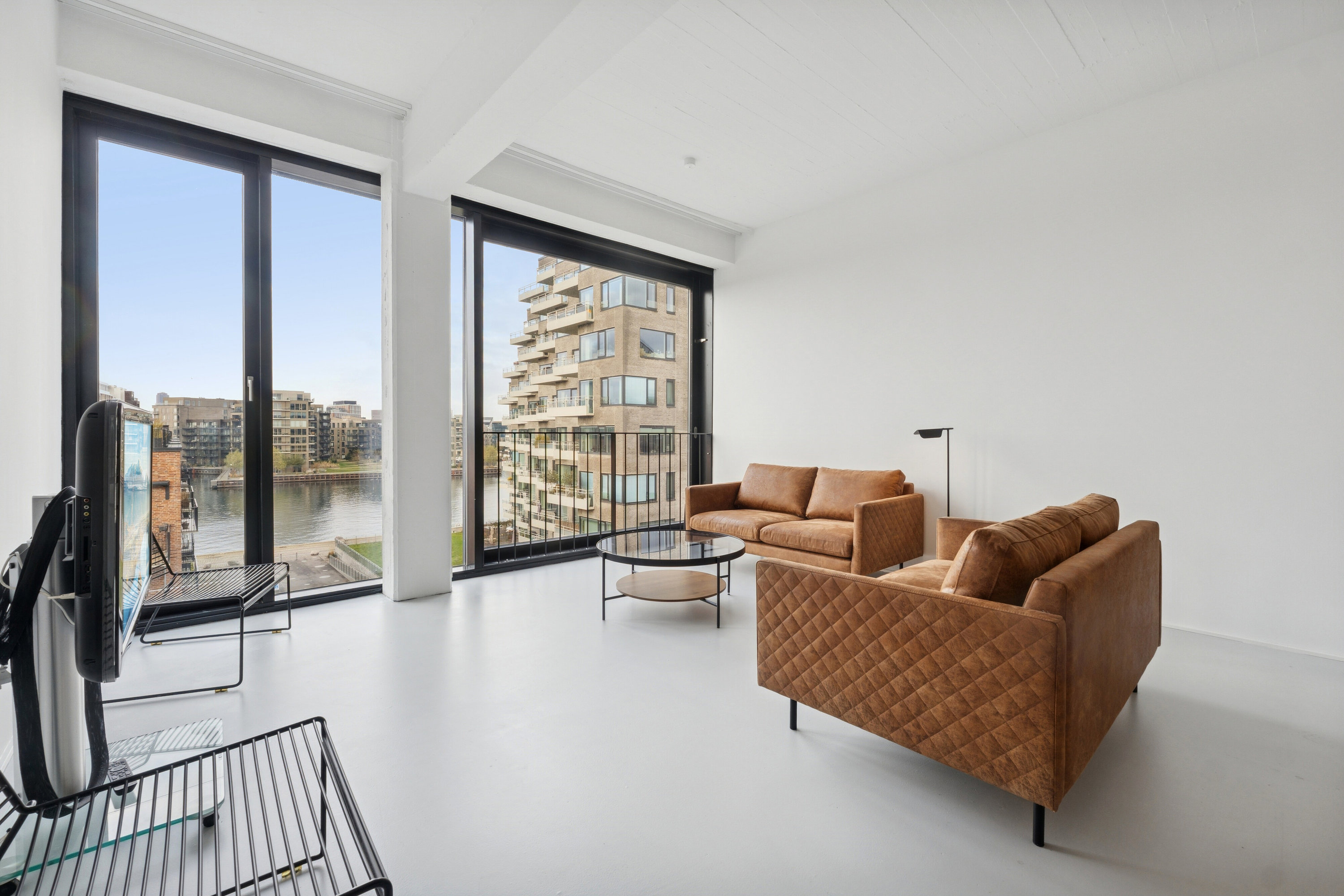 Miniaturebillede 2: stue. Billede af Islands Brygge 81C, 4. tv., 2300 København S