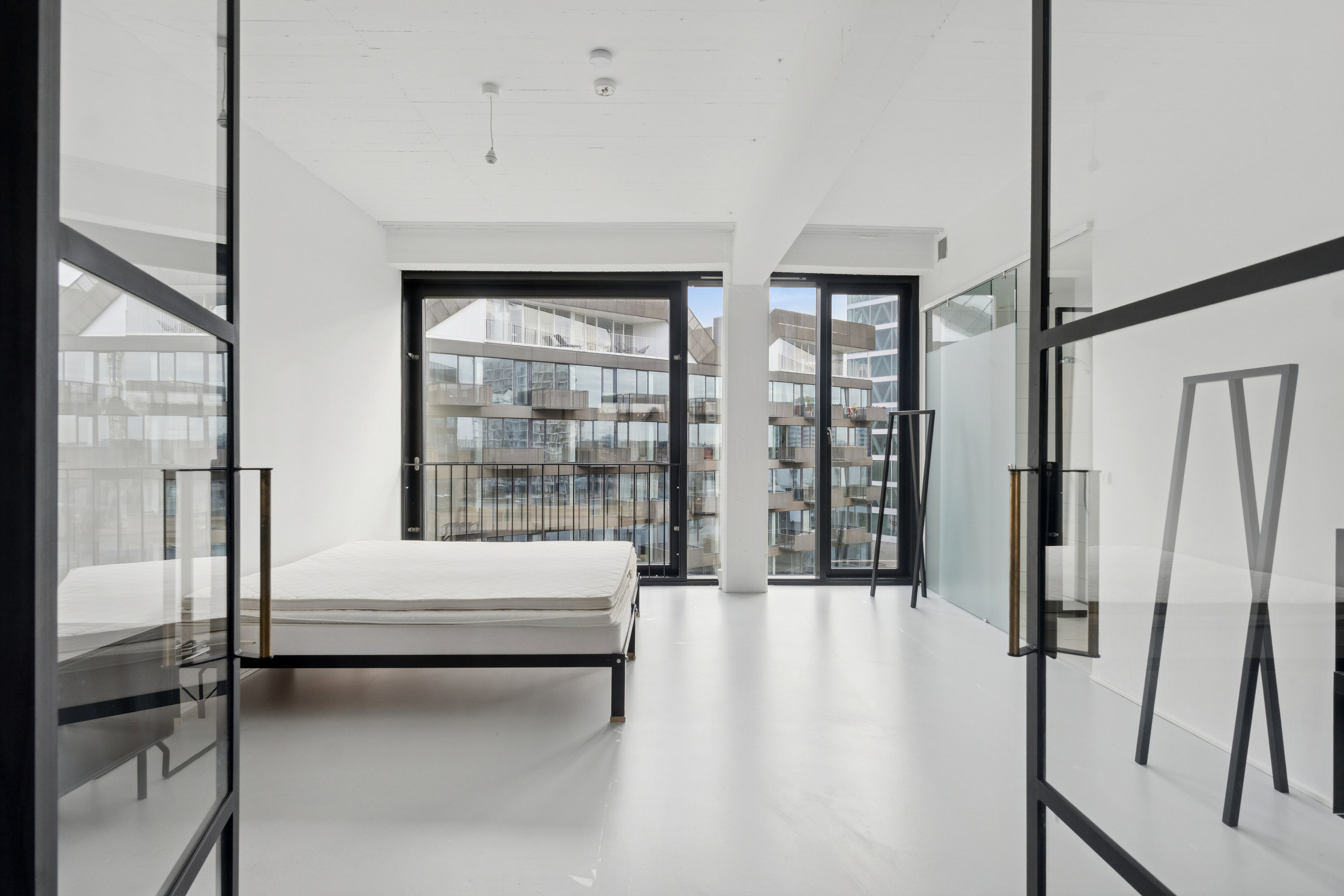 Fremhævet soveværelse billede i fuldskærmstilstand. Billede af Islands Brygge 81C, 4. tv., 2300 København S