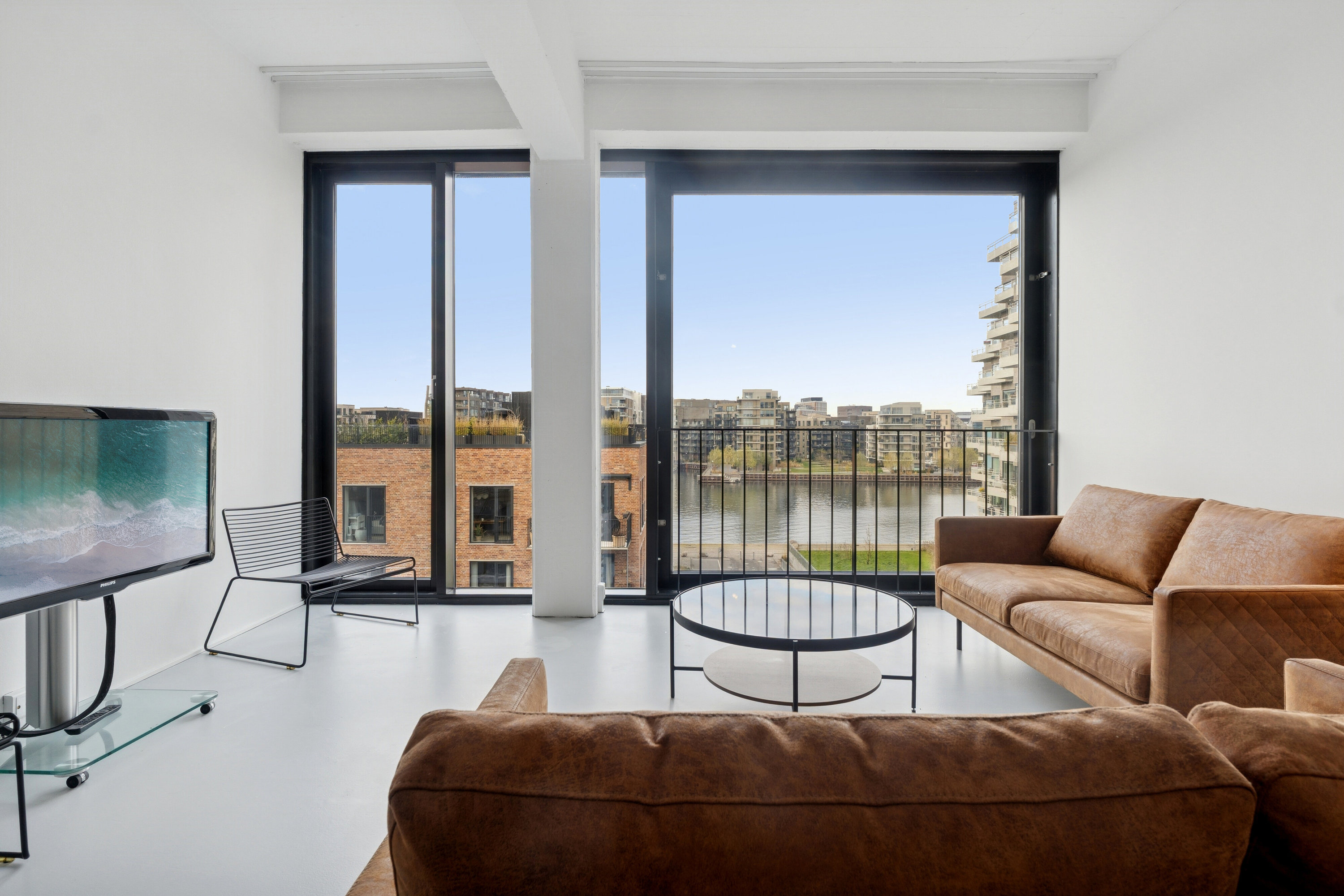 Fremhævet stue billede i fuldskærmstilstand. Billede af Islands Brygge 81C, 4. tv., 2300 København S