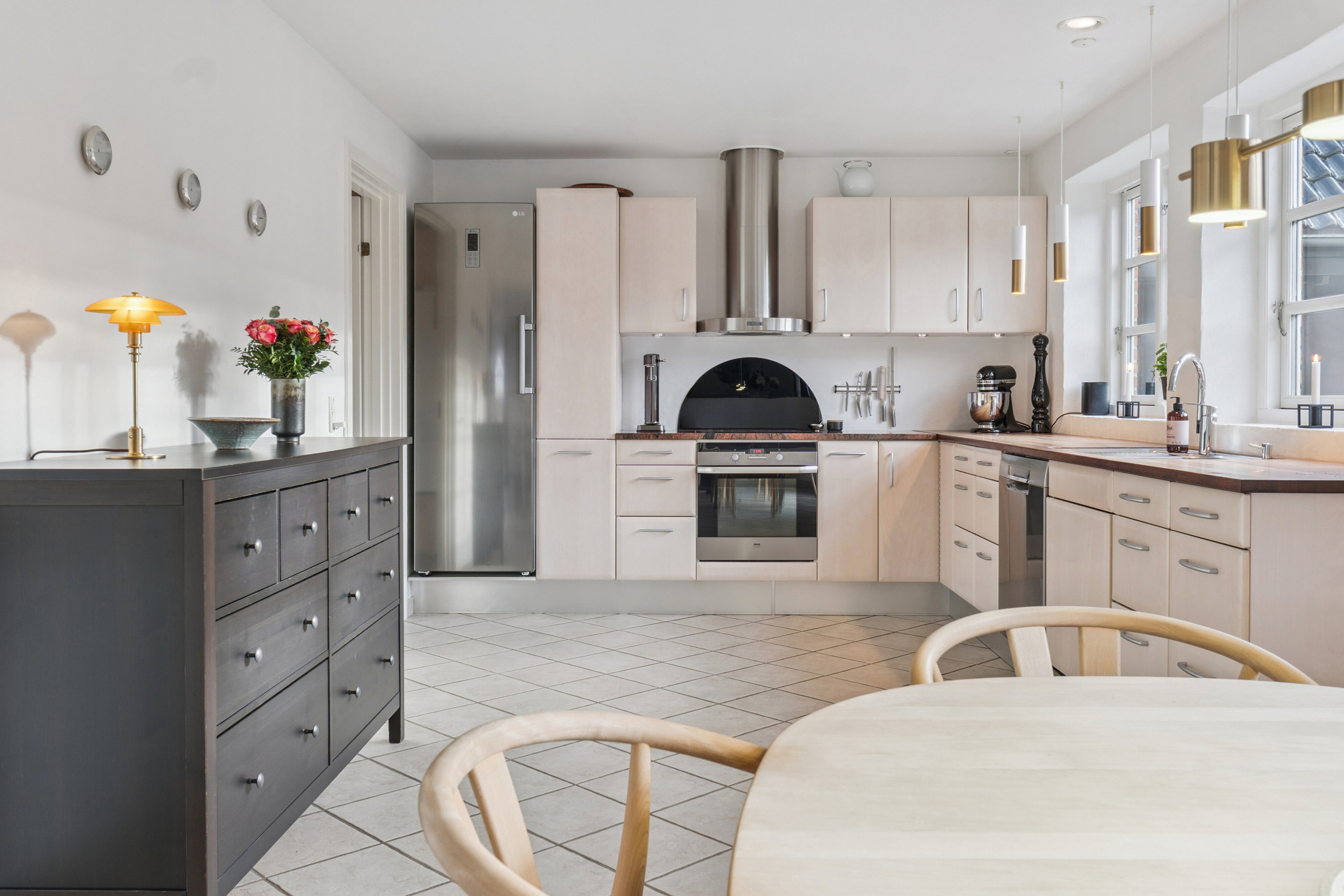 Fremhævet køkken billede i fuldskærmstilstand. Billede af Stensbjerg 15, 2600 Glostrup