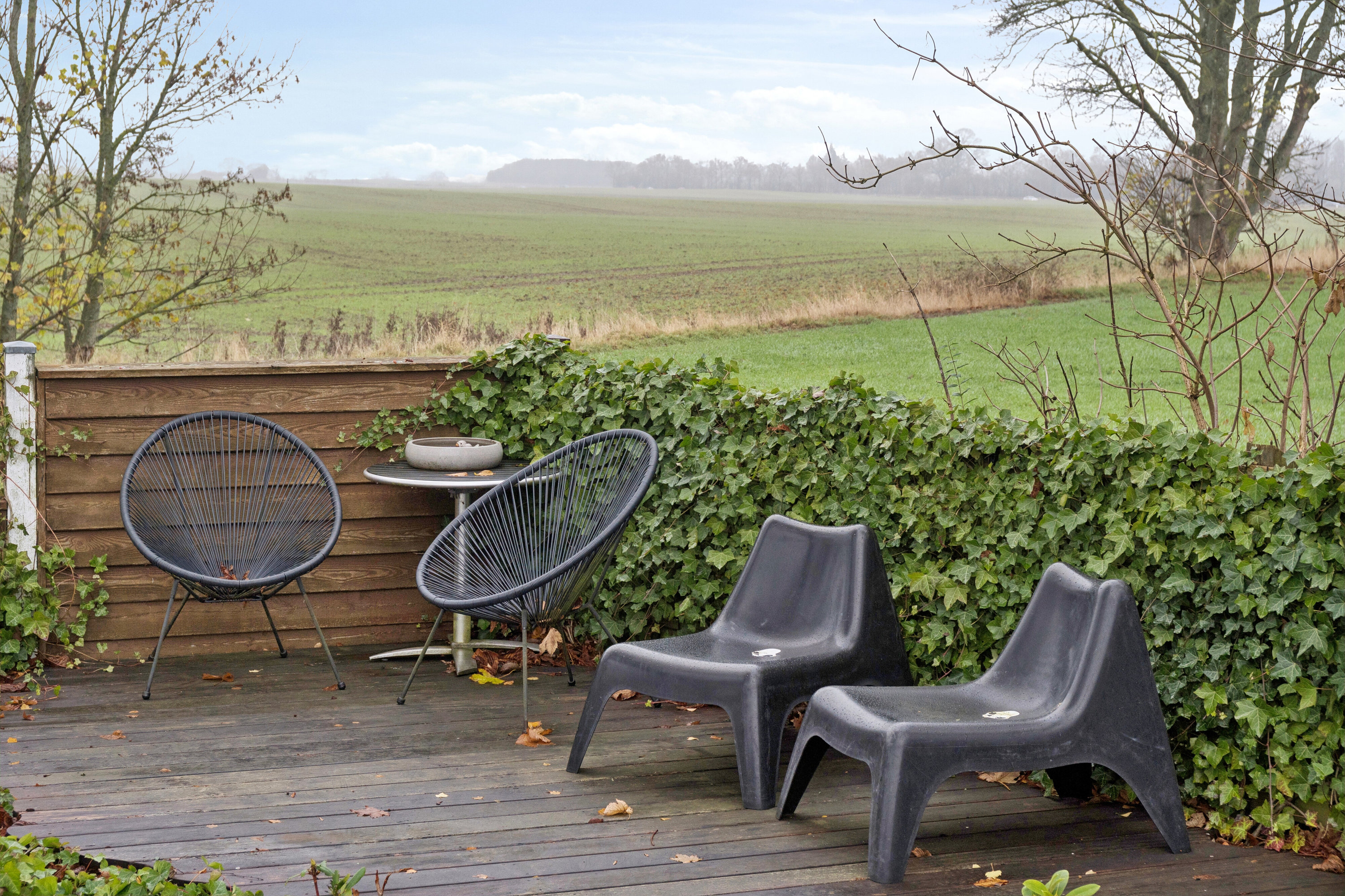 Fremhævet set fra haven billede i fuldskærmstilstand. Billede af Ulsevej 30, Olstrup, 4690 Haslev