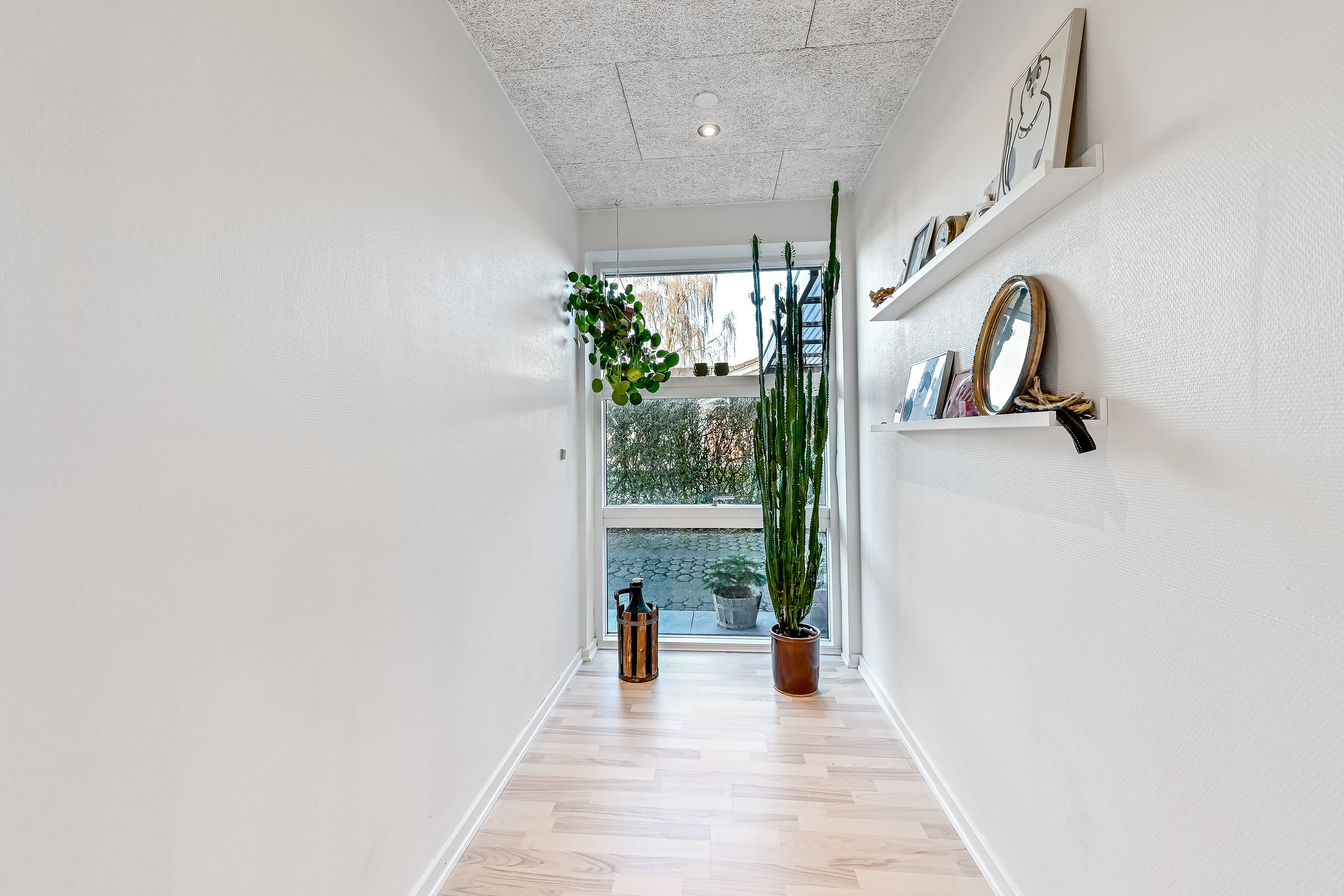 Fremhævet gang billede i fuldskærmstilstand. Billede af Toftbjerg 27, Snejbjerg, 7400 Herning