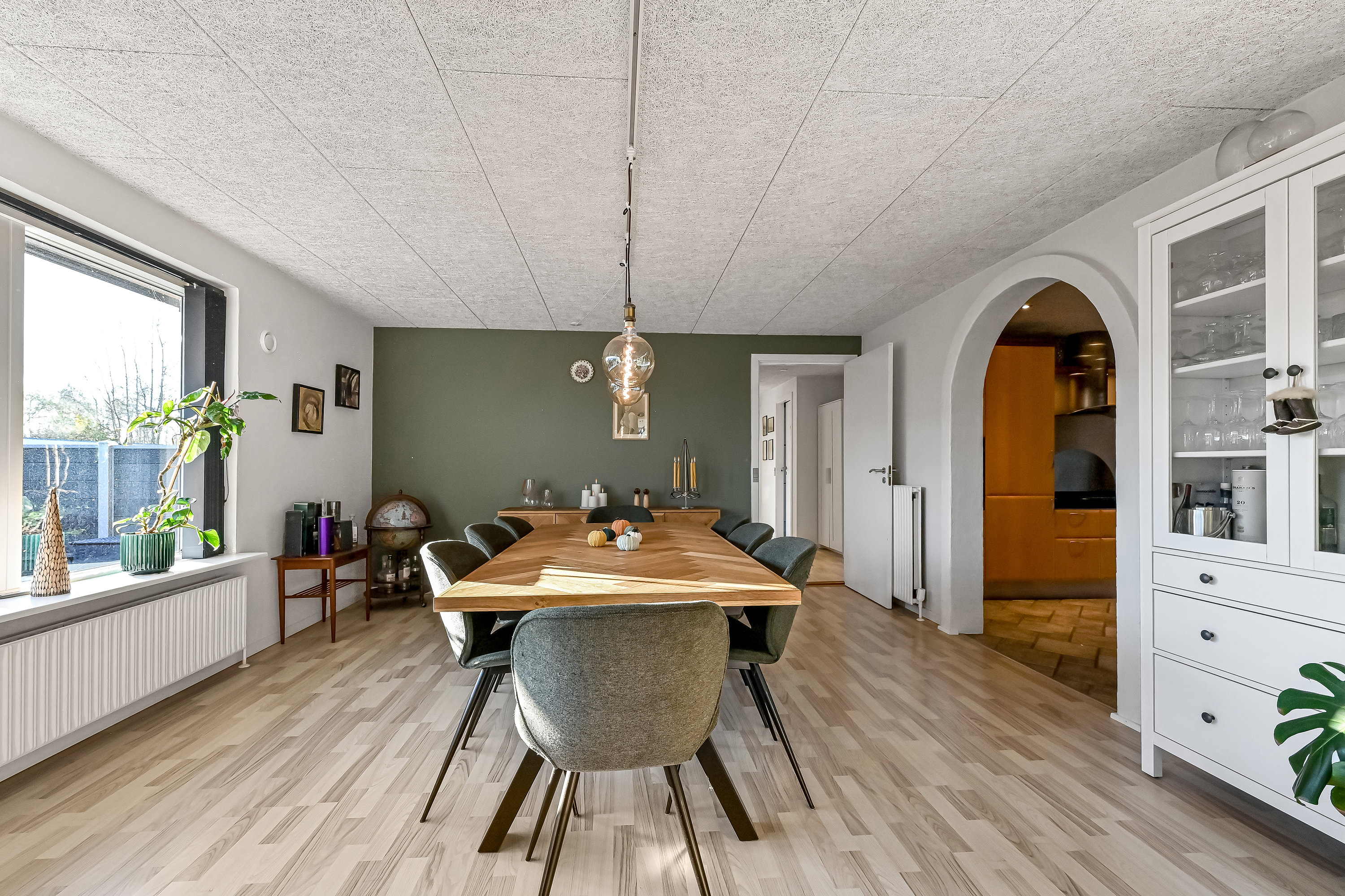 Fremhævet stue billede i fuldskærmstilstand. Billede af Toftbjerg 27, Snejbjerg, 7400 Herning