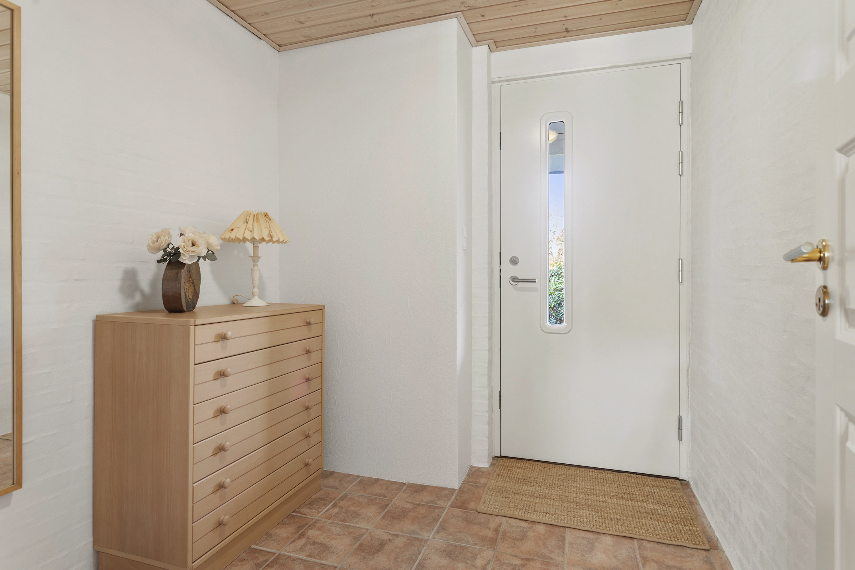 Fremhævet entré billede i fuldskærmstilstand. Billede af Hestetoften 1, Ravnshøj, 9900 Frederikshavn