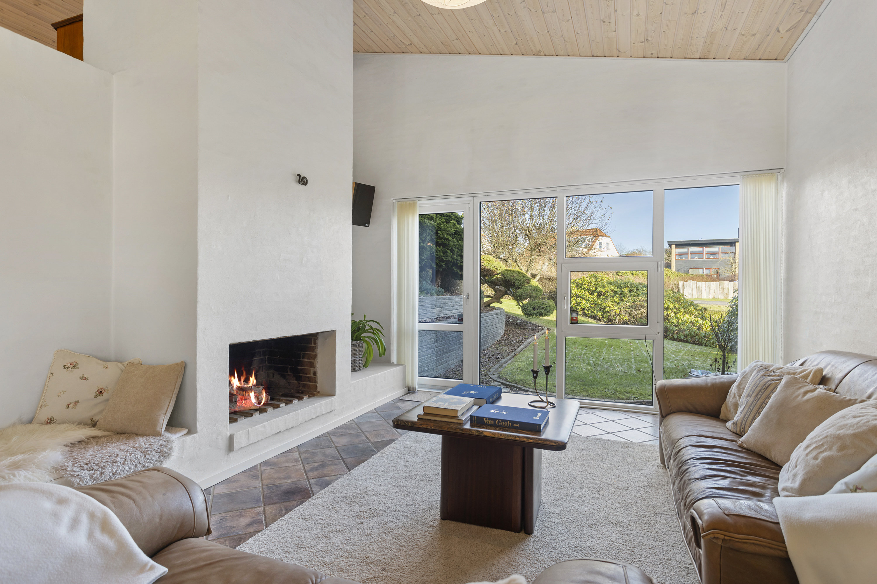 Fremhævet stue billede i fuldskærmstilstand. Billede af Hestetoften 1, Ravnshøj, 9900 Frederikshavn