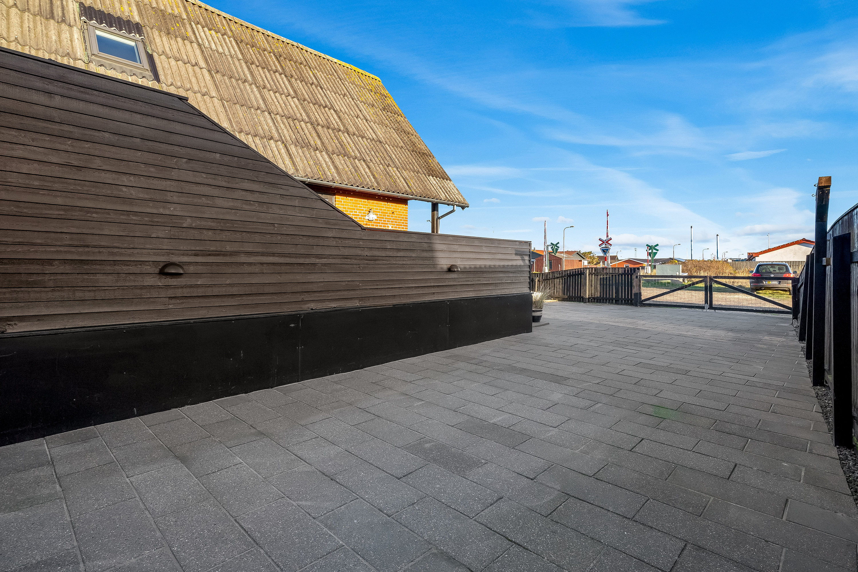 Fremhævet indkørsel billede i fuldskærmstilstand. Billede af Jagtvej 10, 7680 Thyborøn