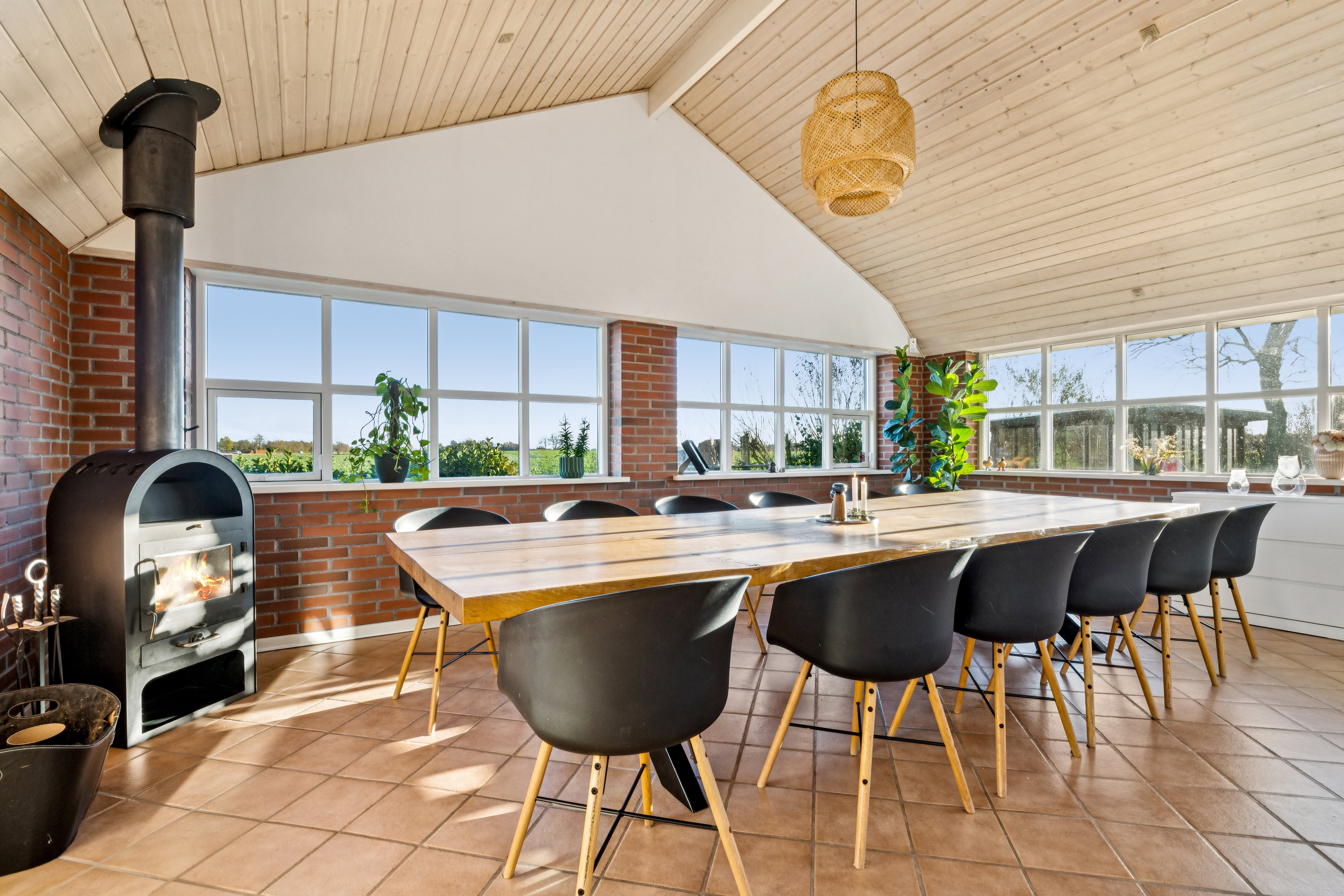 Fremhævet  billede i fuldskærmstilstand. Billede af Lykkebrovej 1, 4672 Klippinge