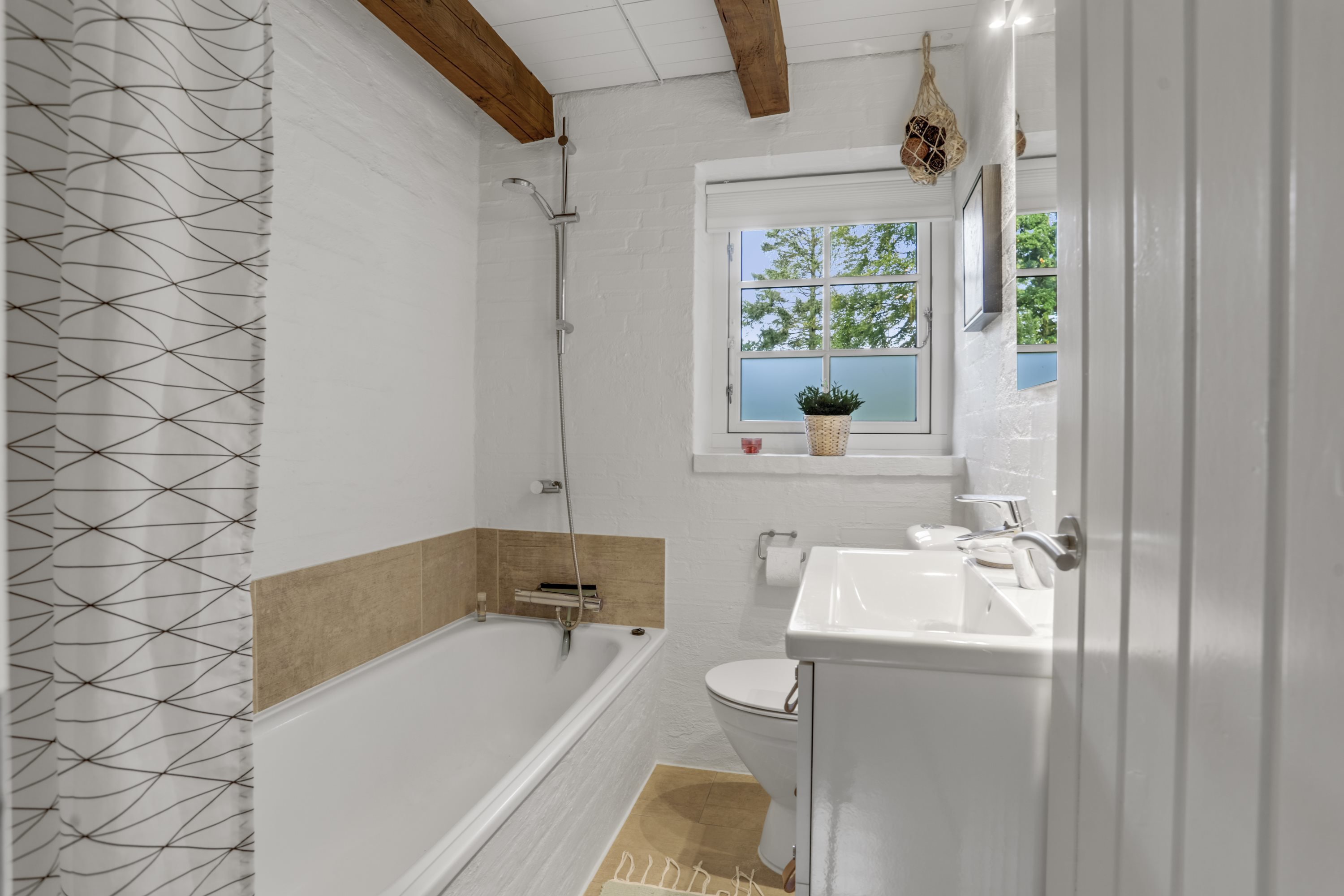 Fremhævet  billede i fuldskærmstilstand. Billede af Vesterbæk 44, 9310 Vodskov