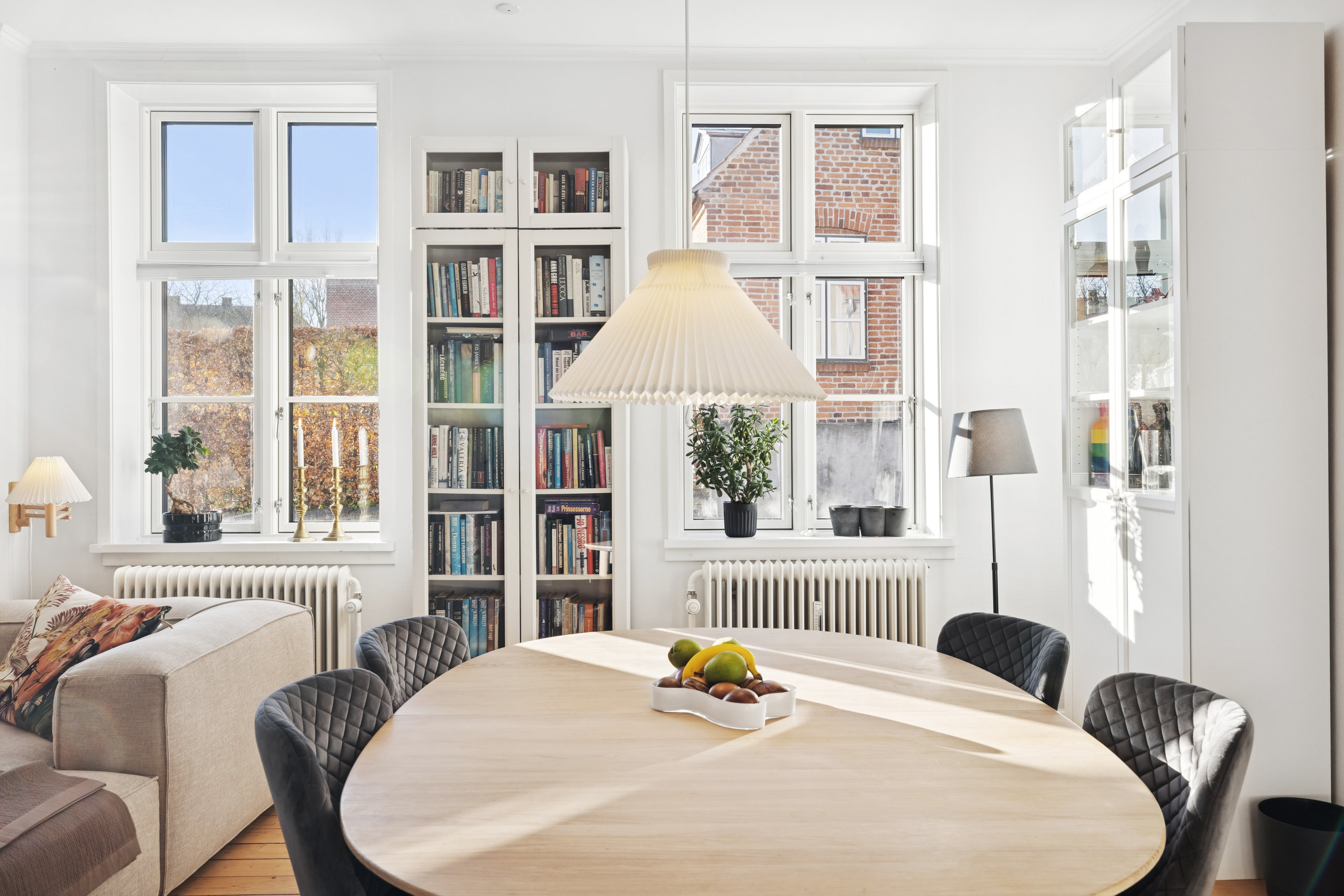 Fremhævet stue billede i fuldskærmstilstand. Billede af Rosenstræde 1D, st.., 8800 Viborg