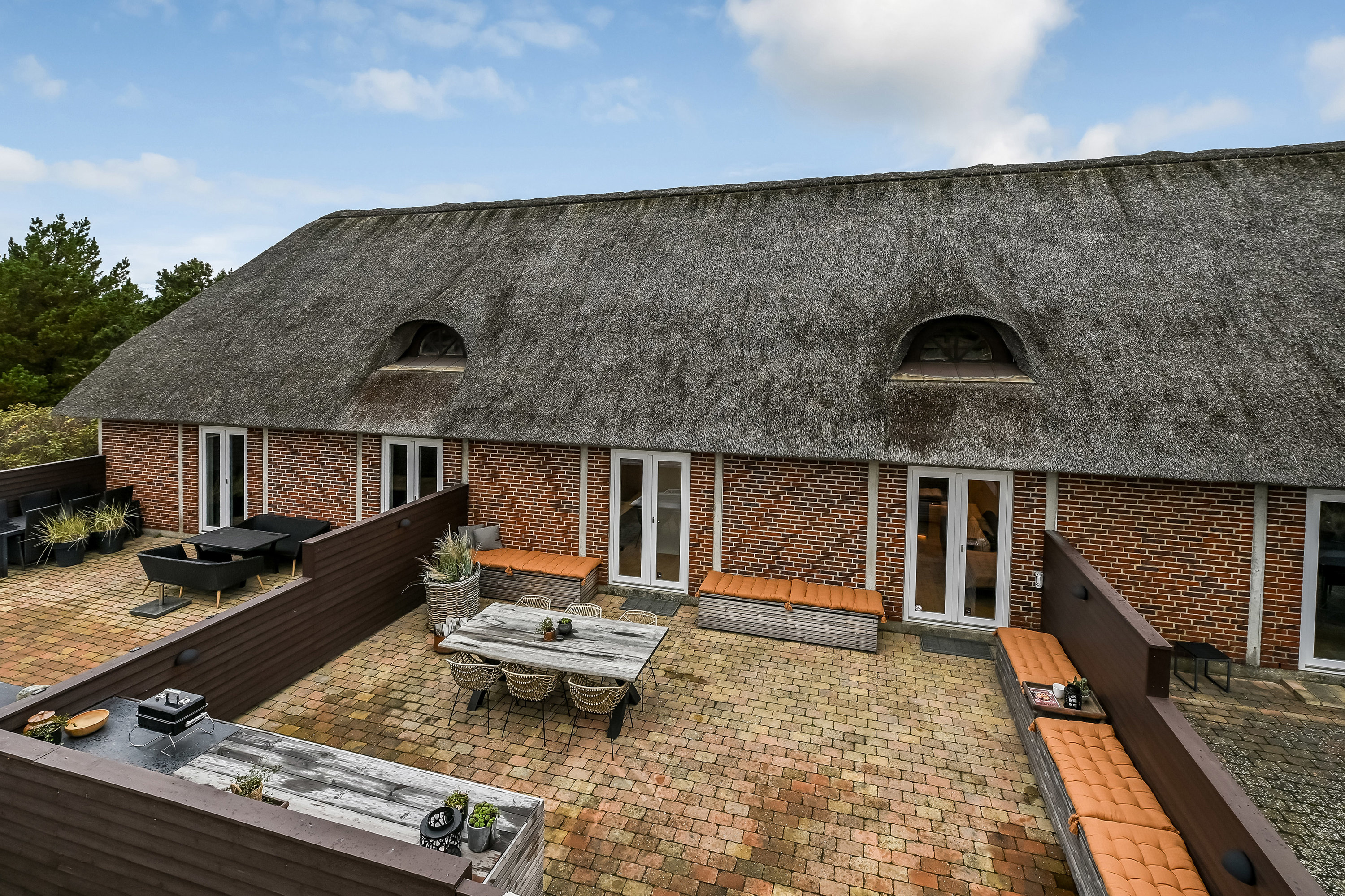 Fremhævet terrasse billede i fuldskærmstilstand. Billede af Vesterhavsparken 30, 6857 Blåvand