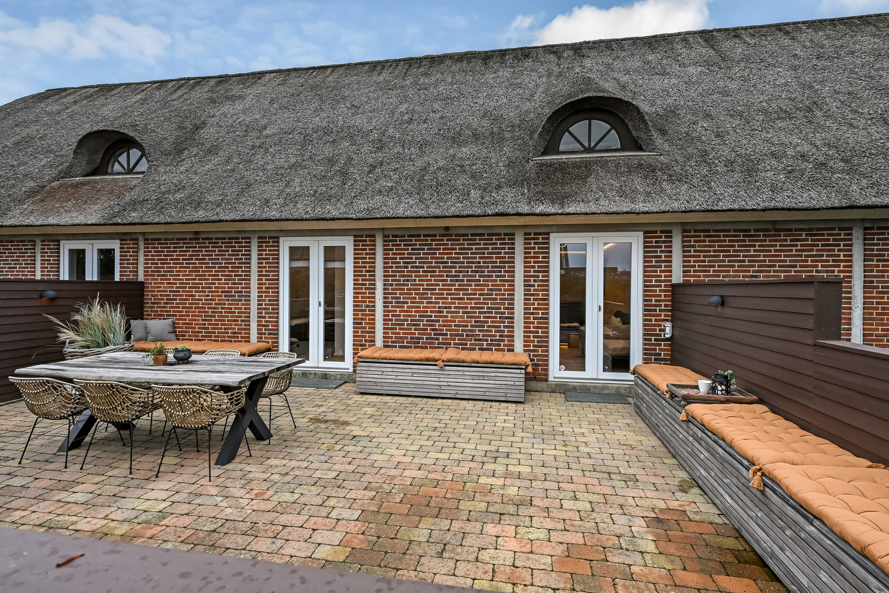 Fremhævet terrasse billede i fuldskærmstilstand. Billede af Vesterhavsparken 30, 6857 Blåvand